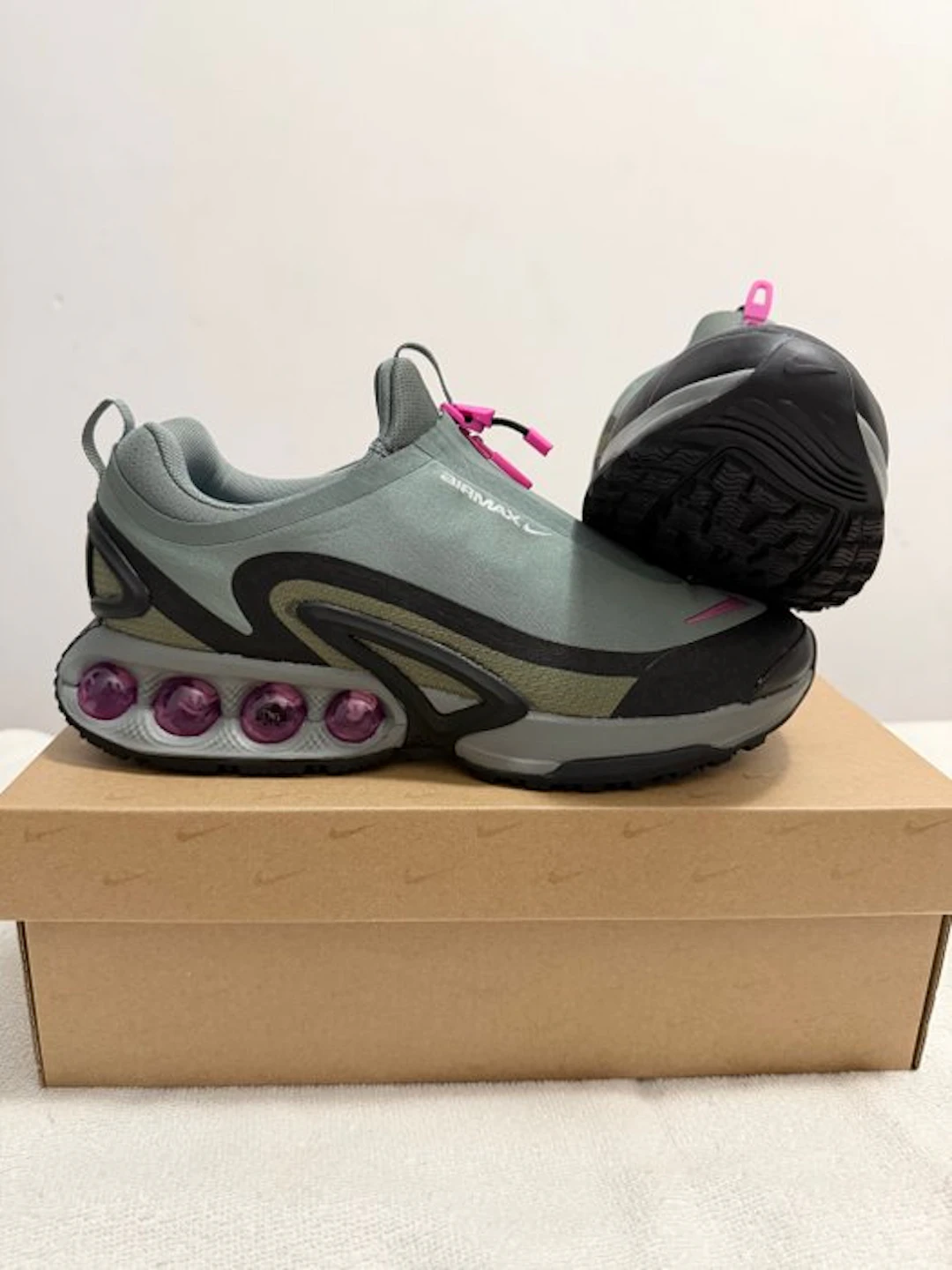 Nike - Sneakers - Size: EU 42