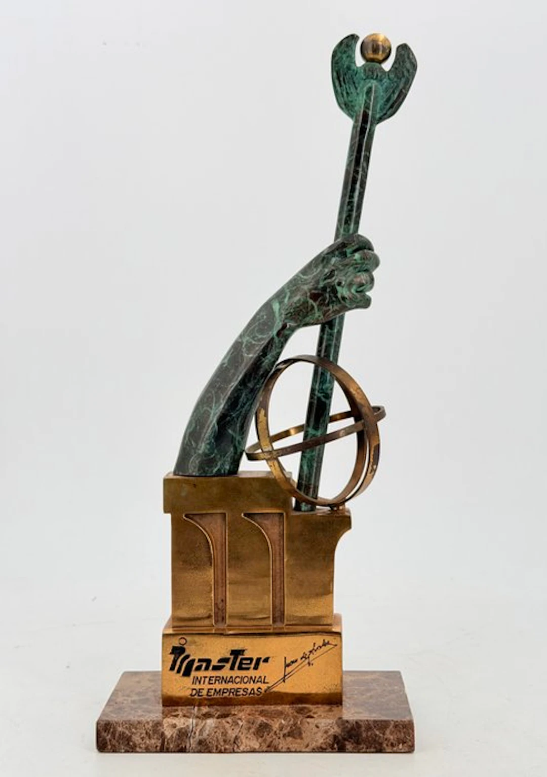 Juan de Ávalos (1911-2006) - Sculpture, Cetro de Campeón - 45 cm - Bronze