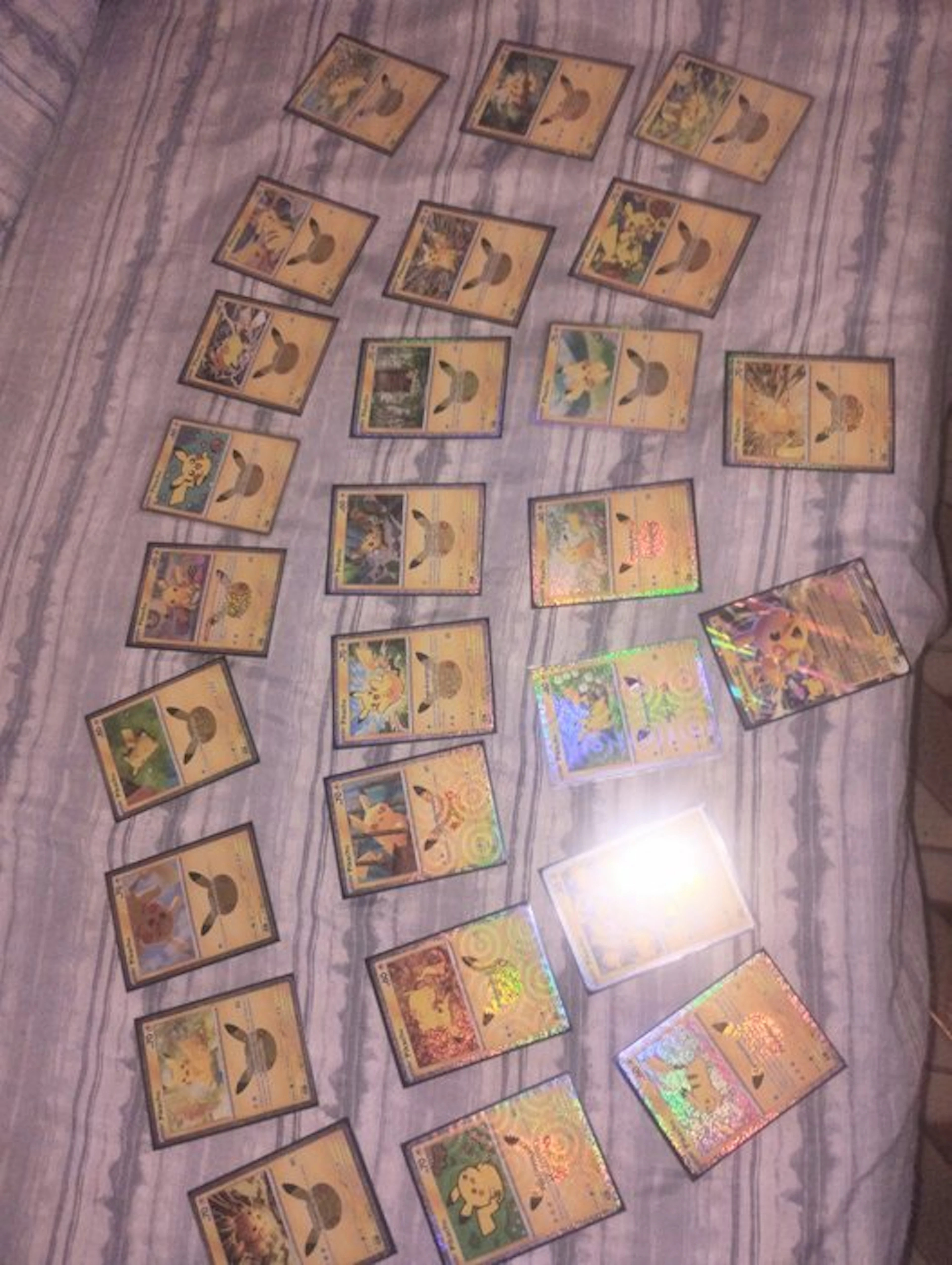 Pokémon - 30 Mixed collection - Various sets