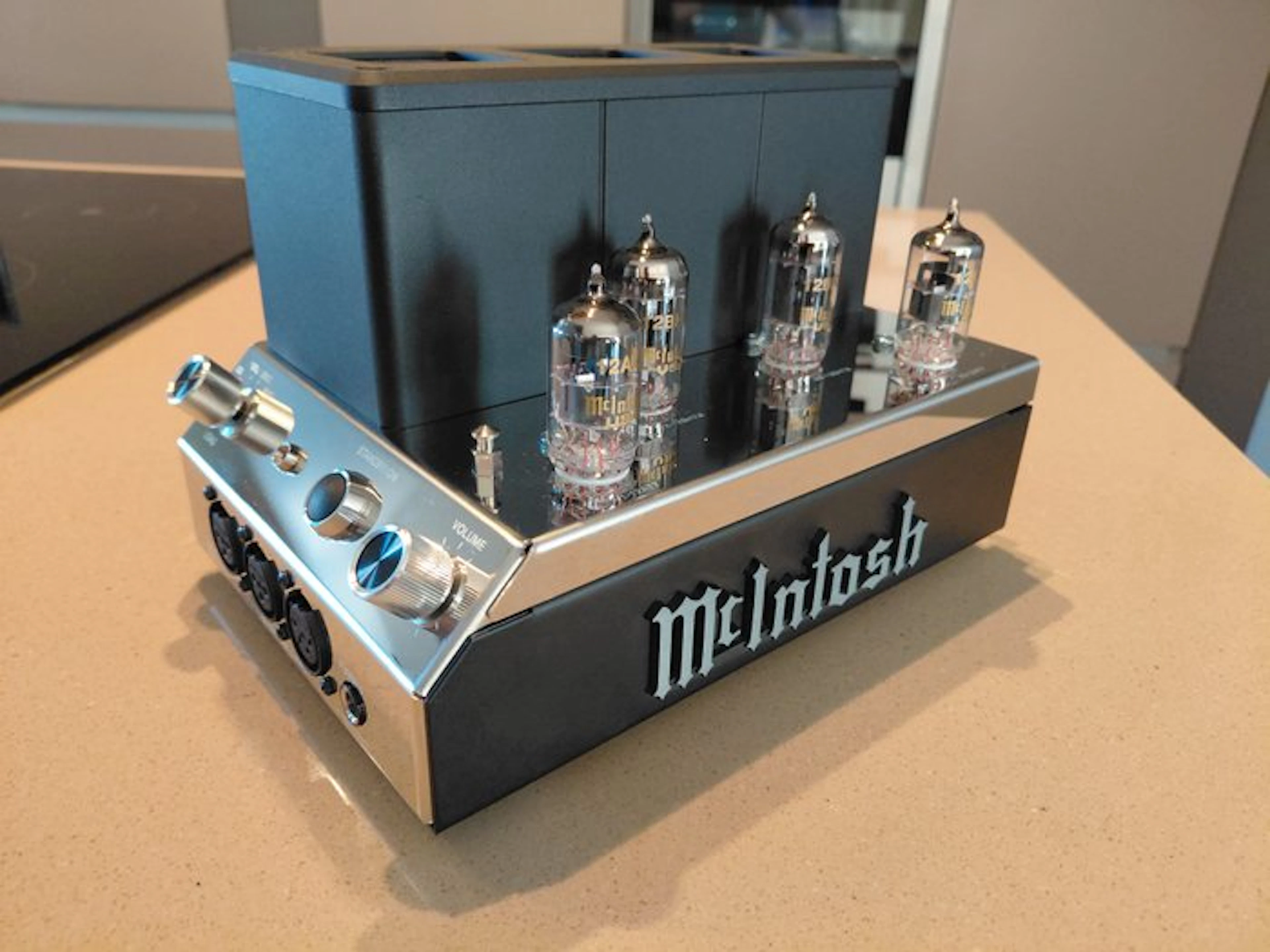 Mcintosh - MHA-200 - Headphone Tube amplifier