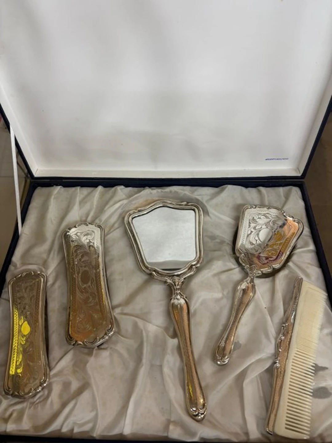 Dressing table set - .800 silver