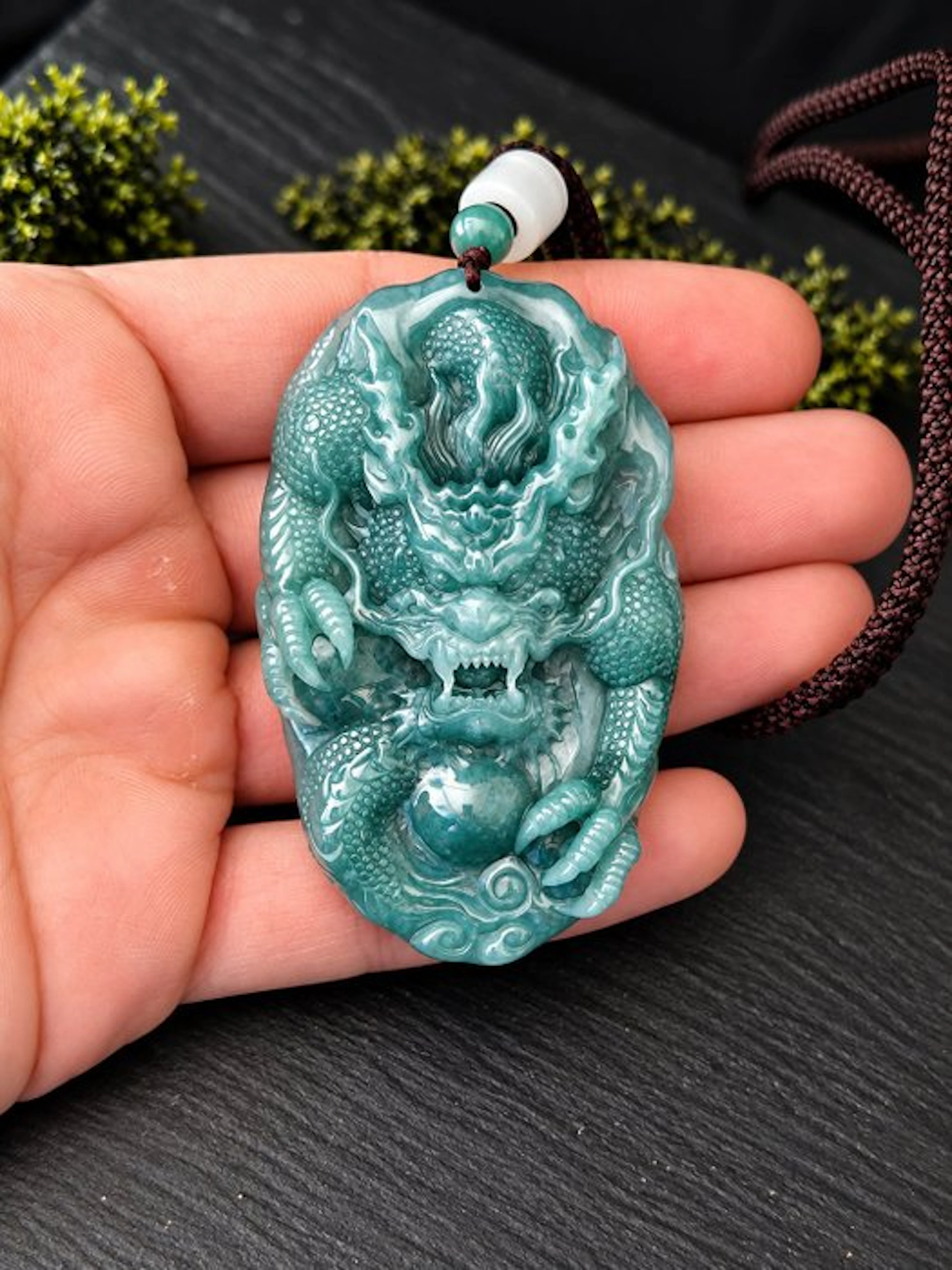 Certified Jadeite Pendant Jade Dragon Engraving- 44.26 g - (1)