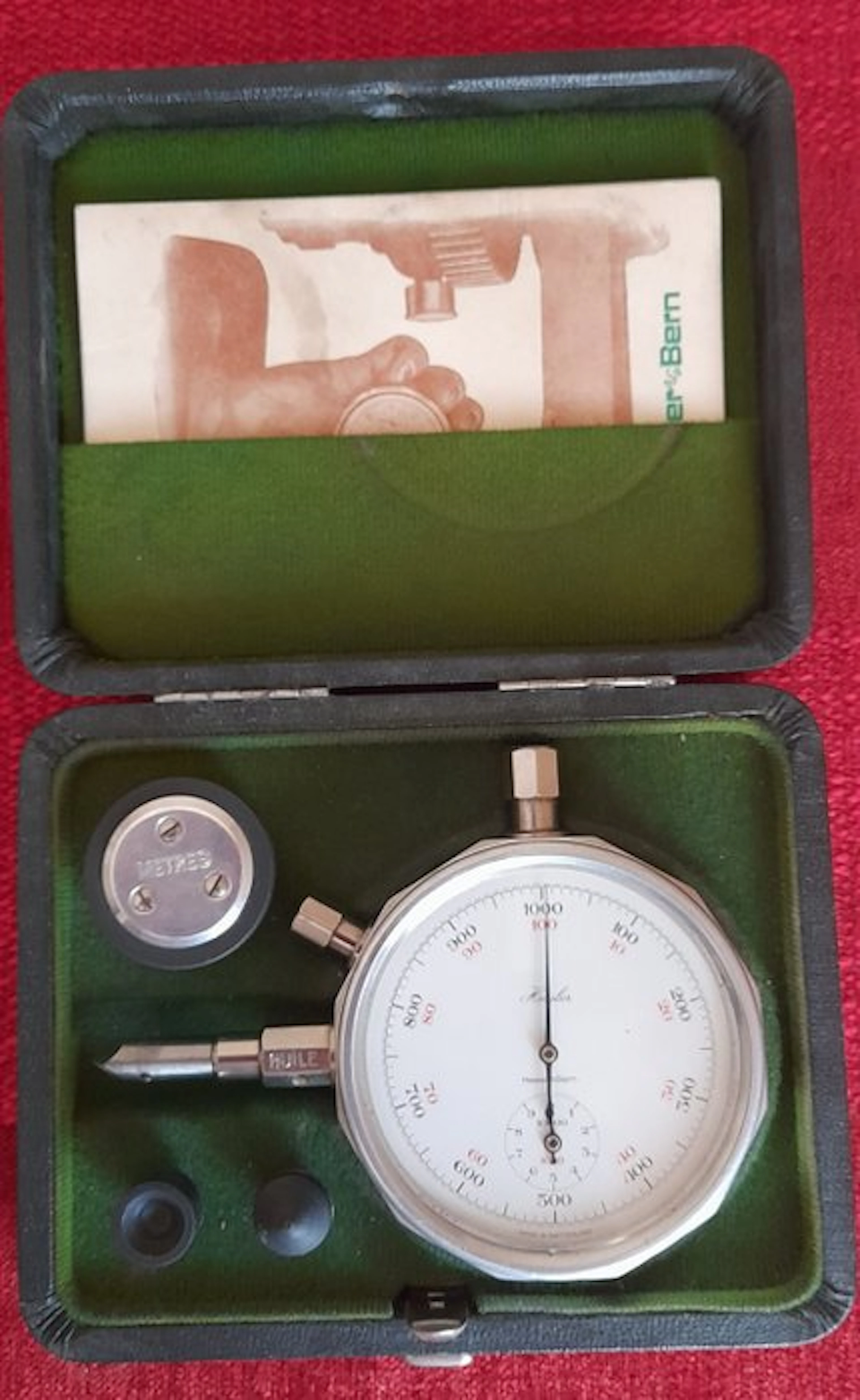 Industrial equipment - Switzerland - Mechanical tachometer with stopwatch