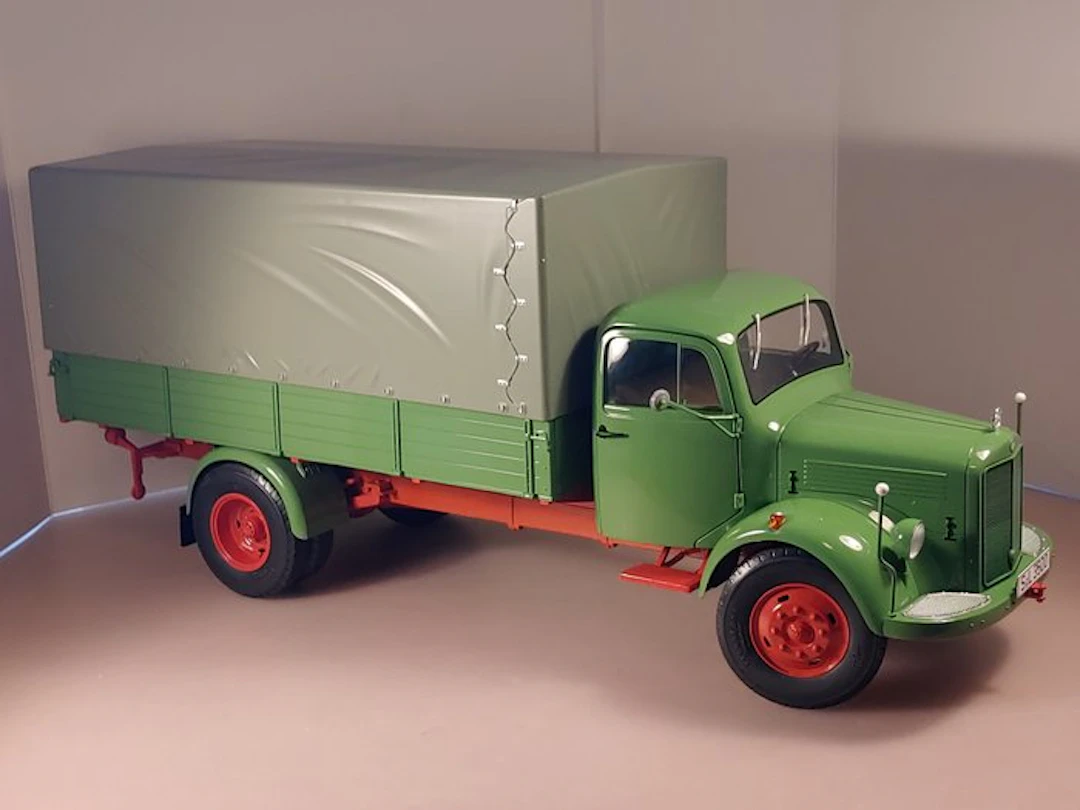Schuco 1:18 - Model truck - Mercedes-Benz L3500...
