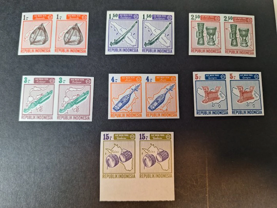 Indonesia 1967 - 7 Toothless Pairs Indonesia
