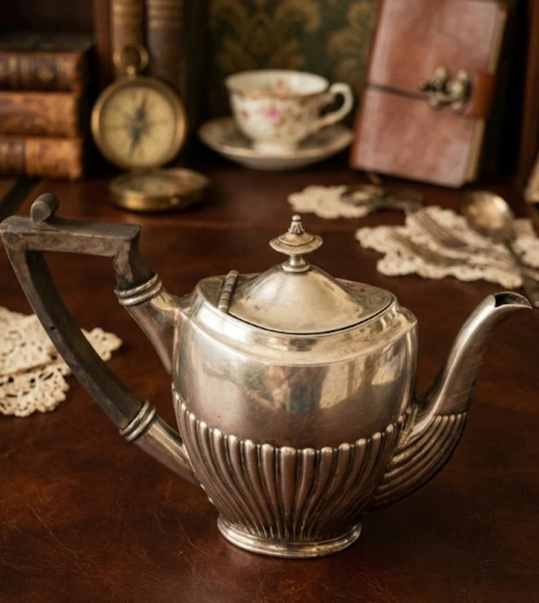 James Dixon & Sons - Teapot - Wood, Silverplated