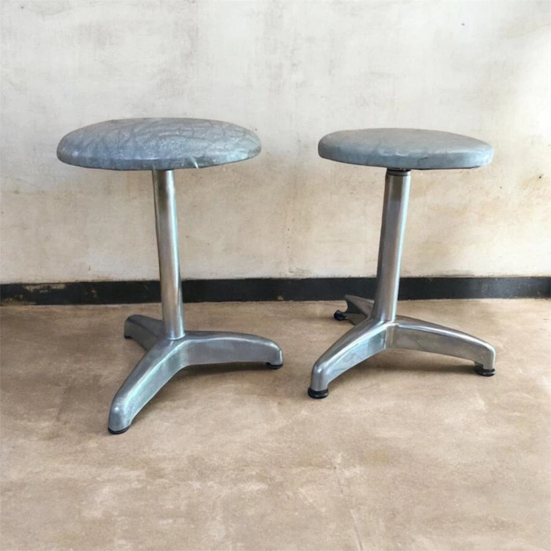 Stool (2) - Metal - Industrial total original
