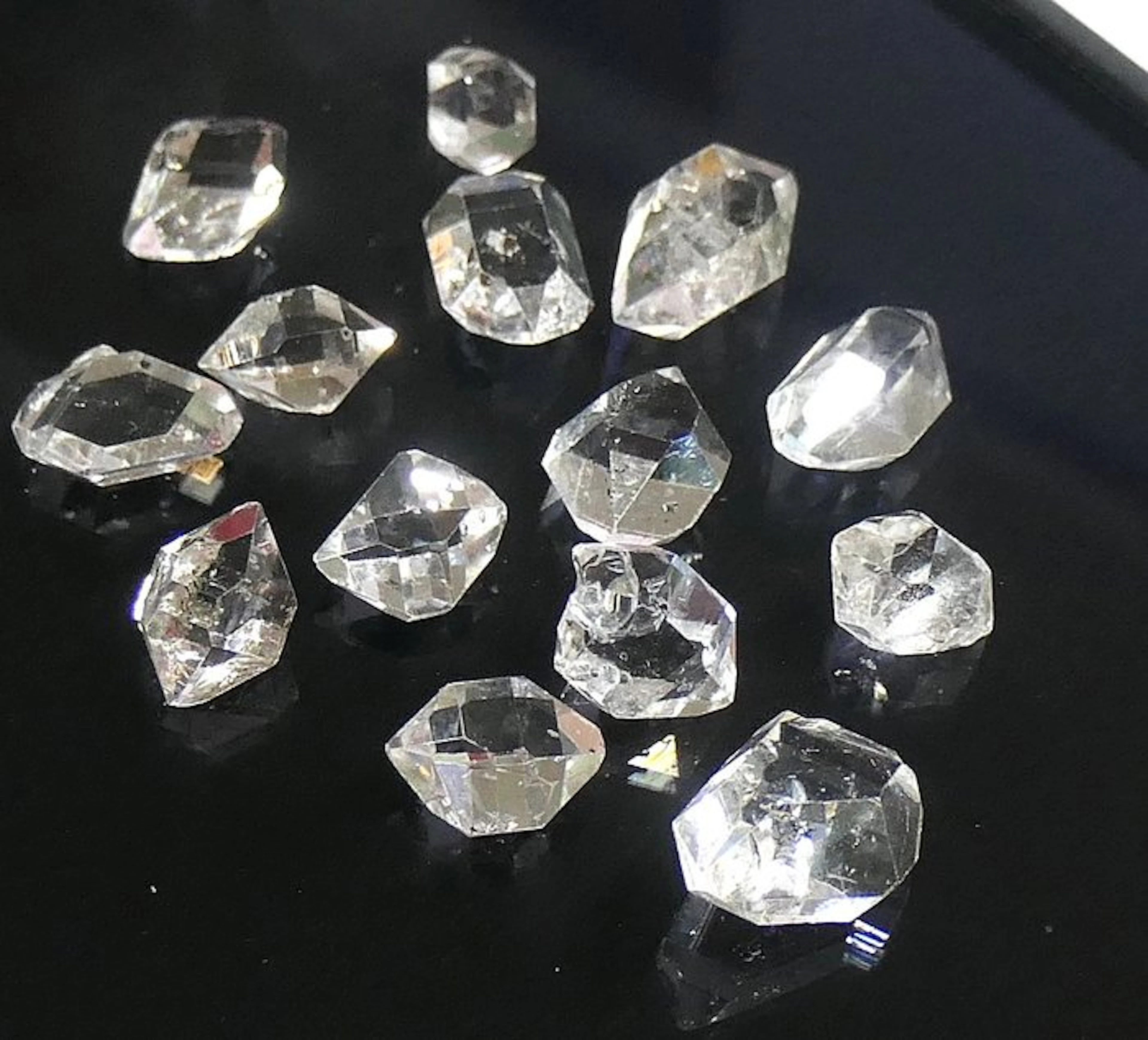 Double-terminated quartz, Herkimer Diamond type Crystals- 5.39 g - (14)