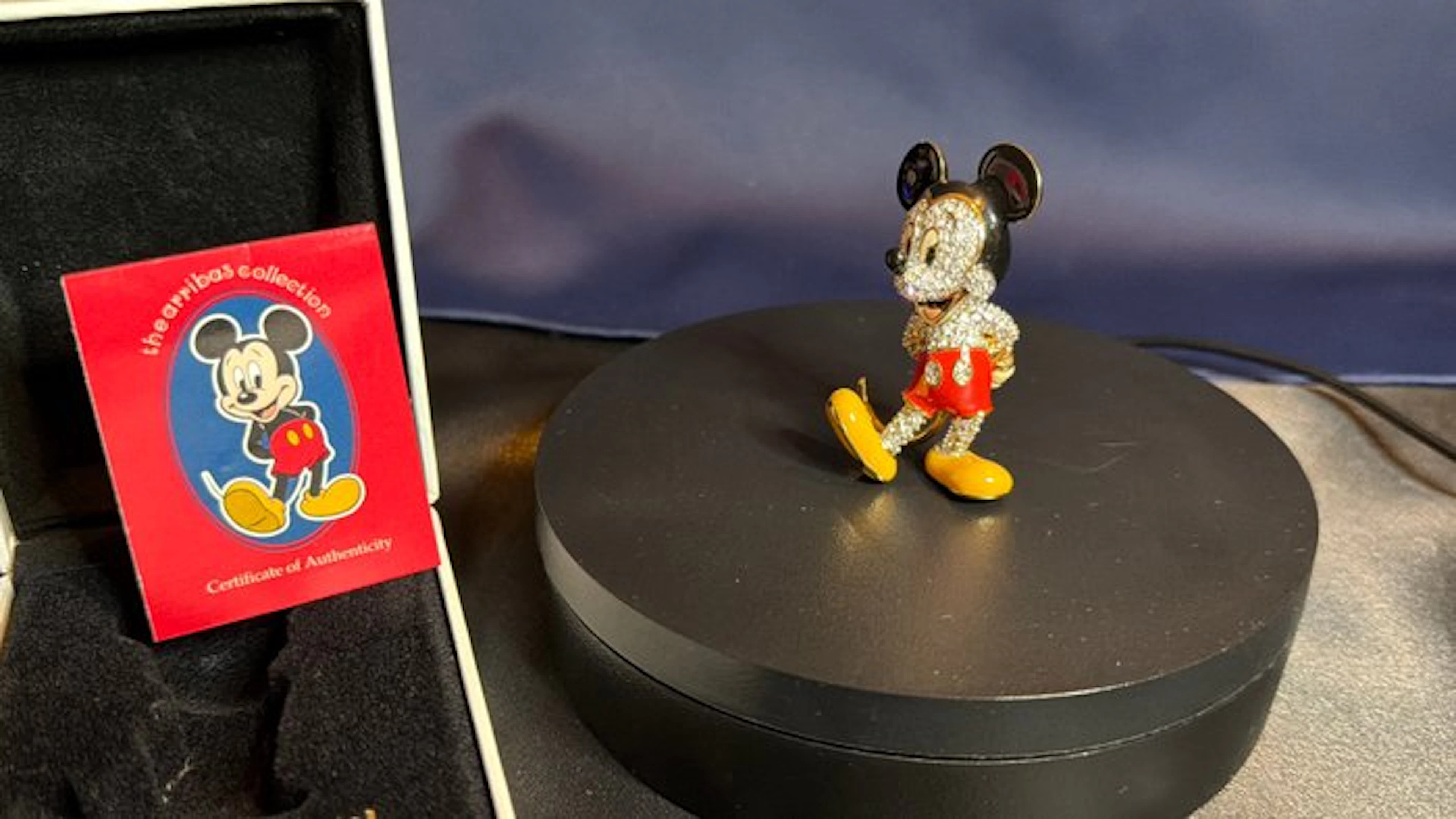 Arribas Bros - Figurine - Gejuweelde Mickey Mouse - Crystal
