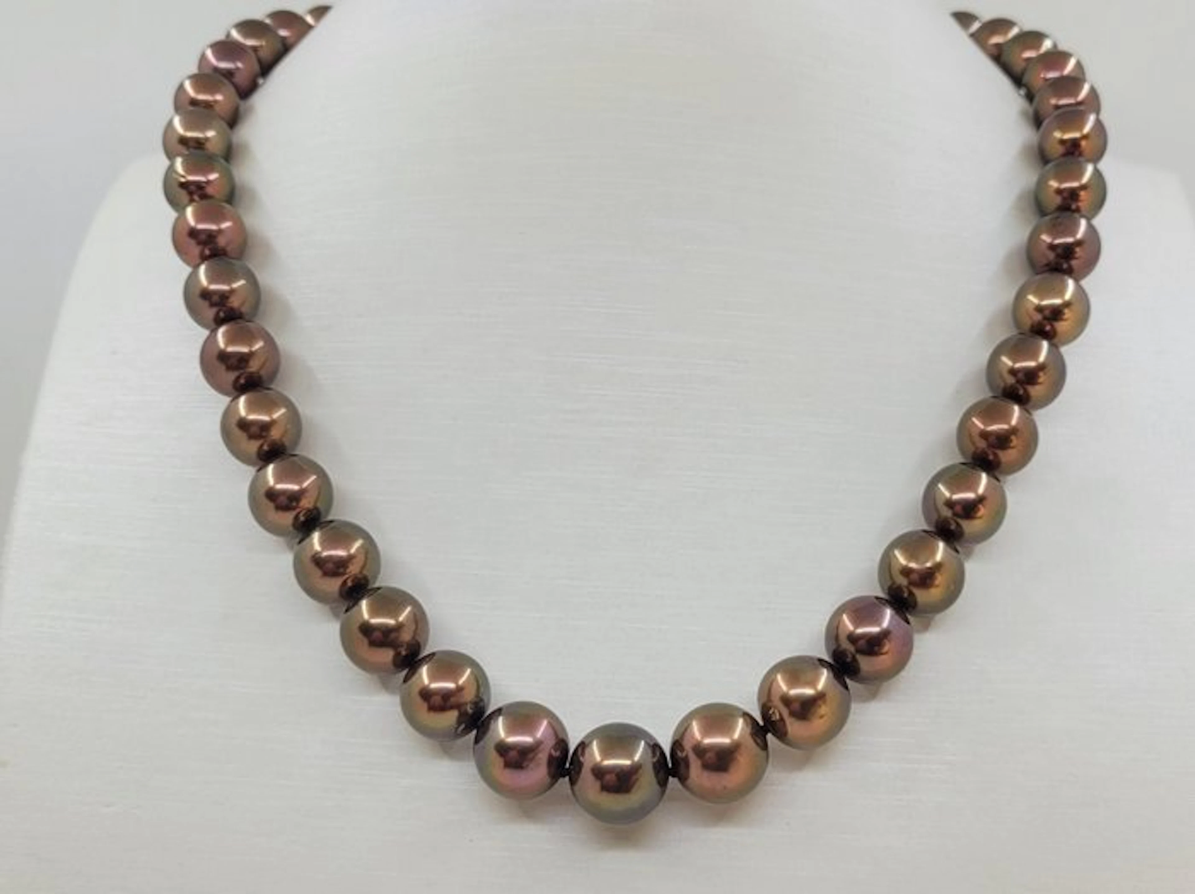 Necklace - 14 kt