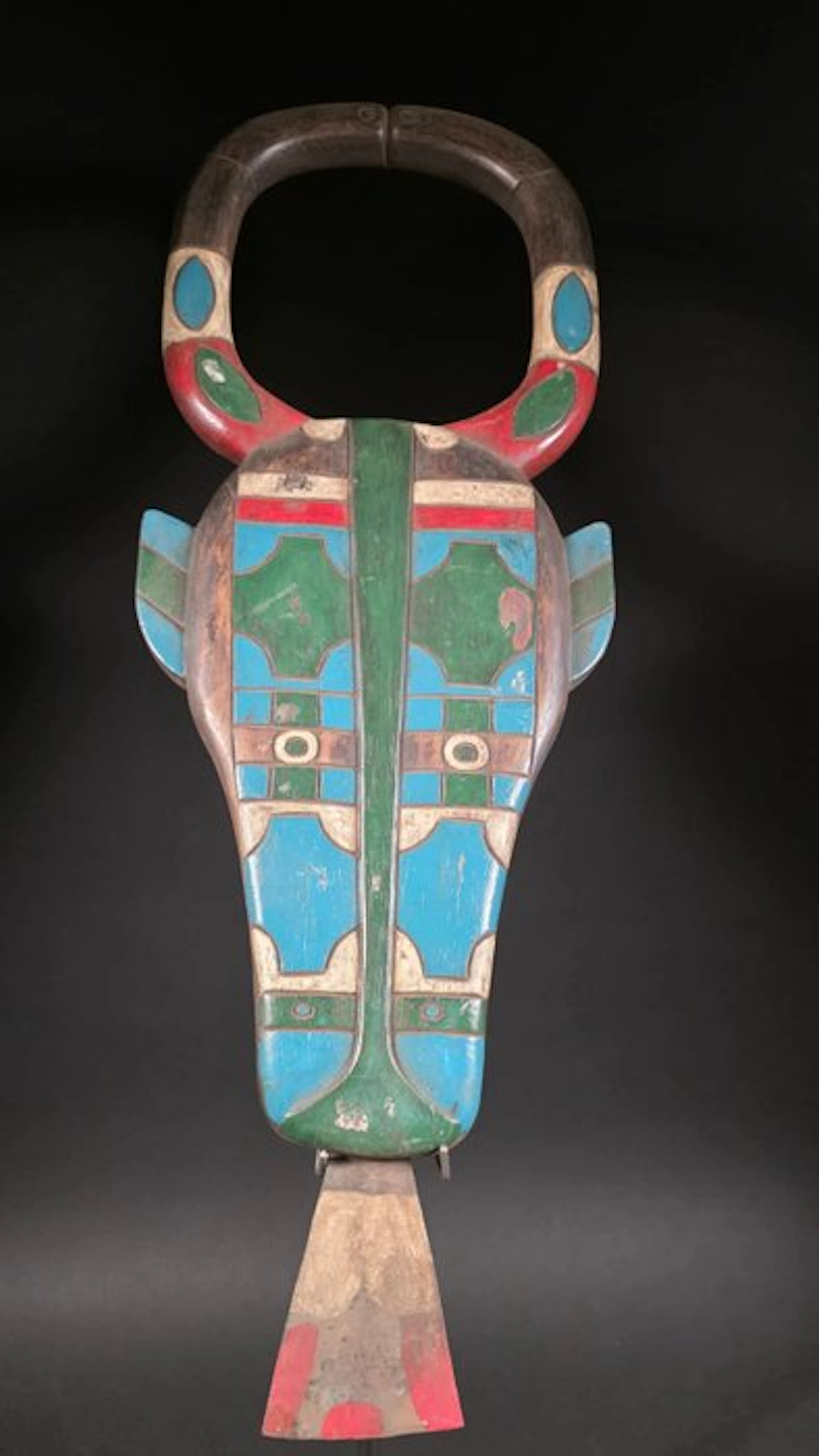 Wood and metal mask. - Douala - Cameroon (No reserve price)
