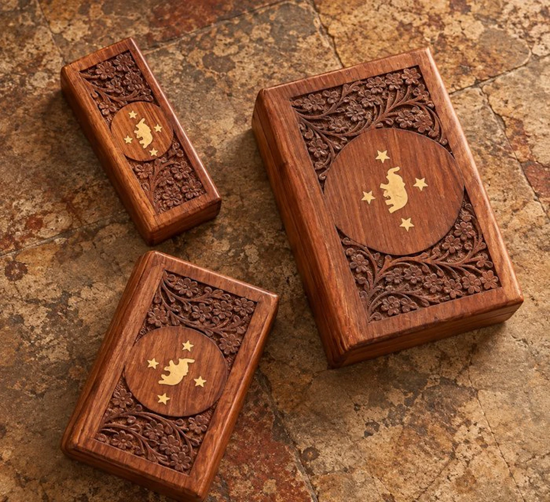 Casket (3) - Wood, mother-of-pearl - Matryoshka boxes