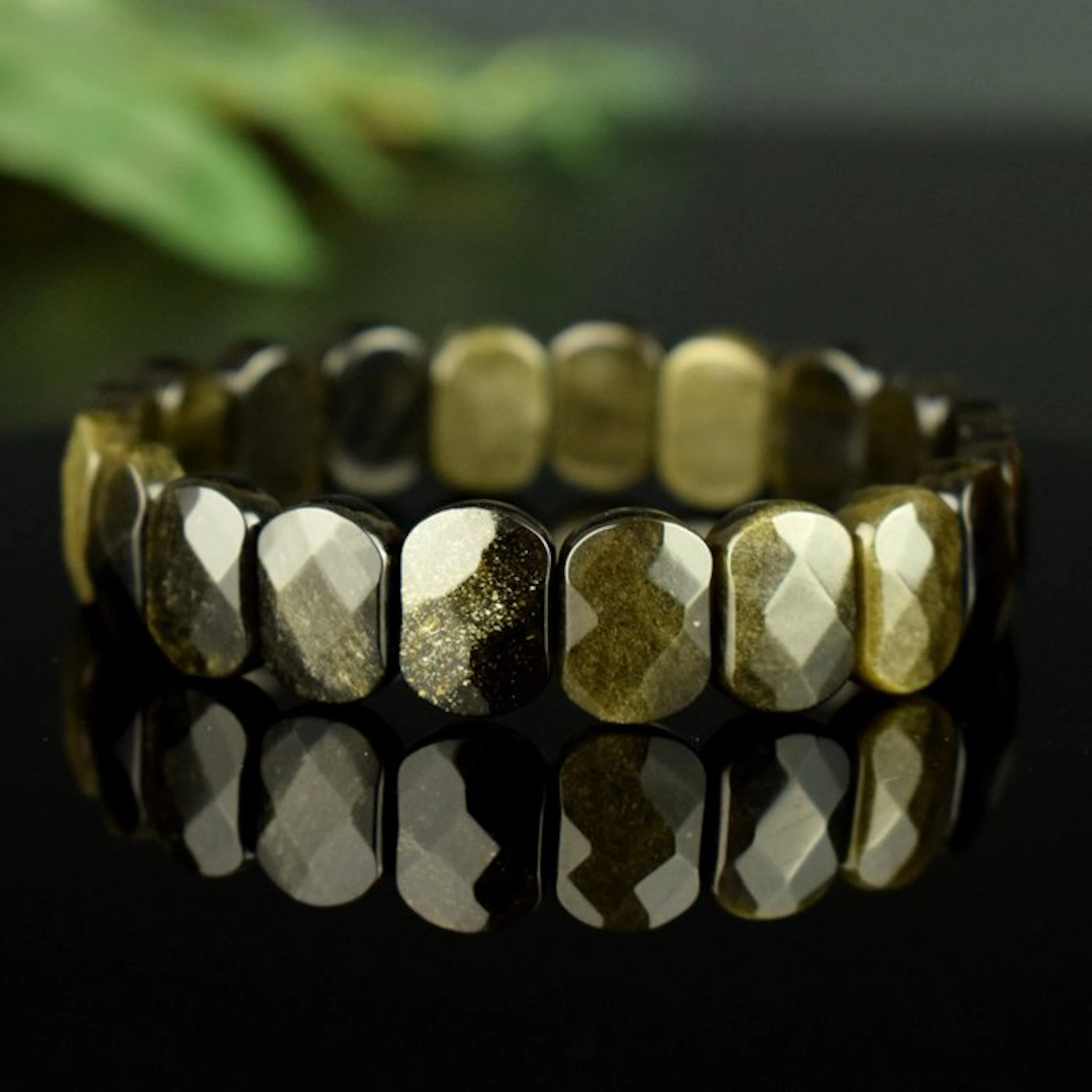 Obsidian Iridescent golden obsidian - gem quality - Width: 14 mm- 28.3 g