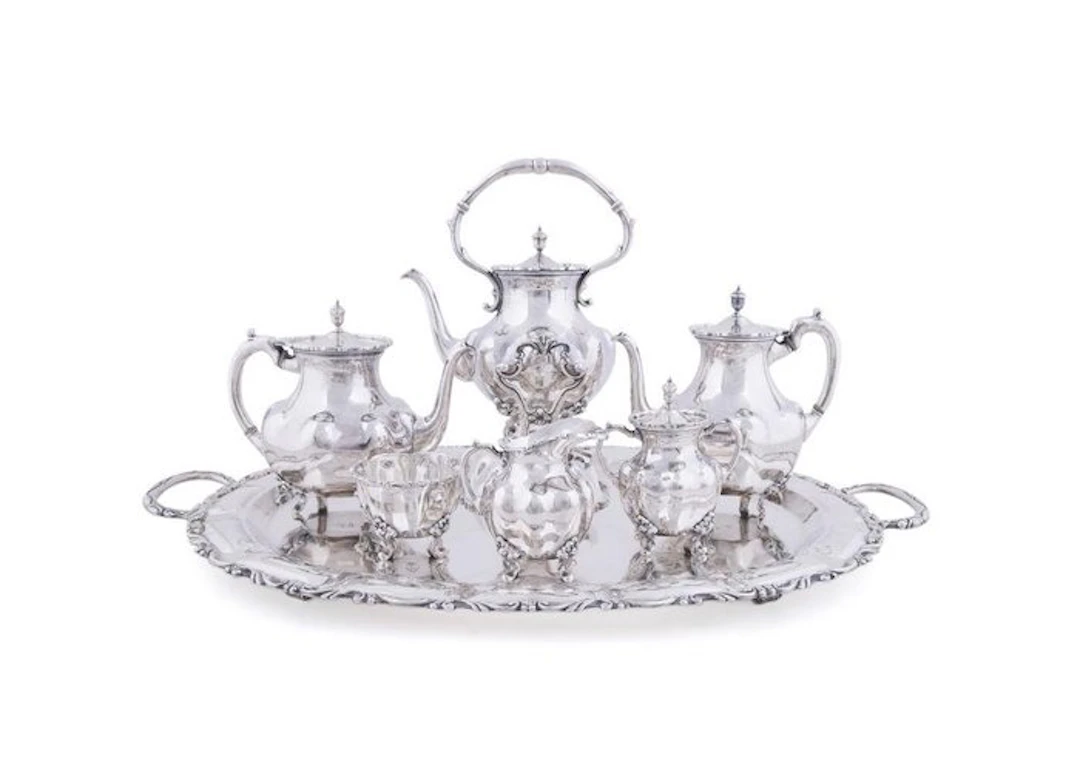 A. Torres Vega - Coffee and tea service (7) - .925 silver...