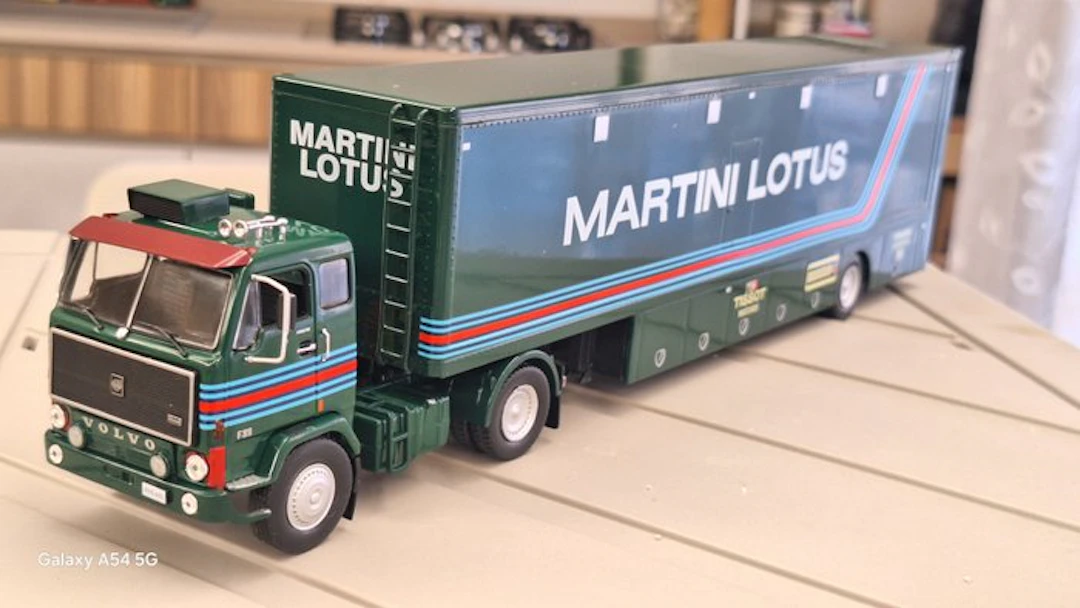 Hachette 1:43 - Model truck - Volvo F89 F1 Lotus - Truck...