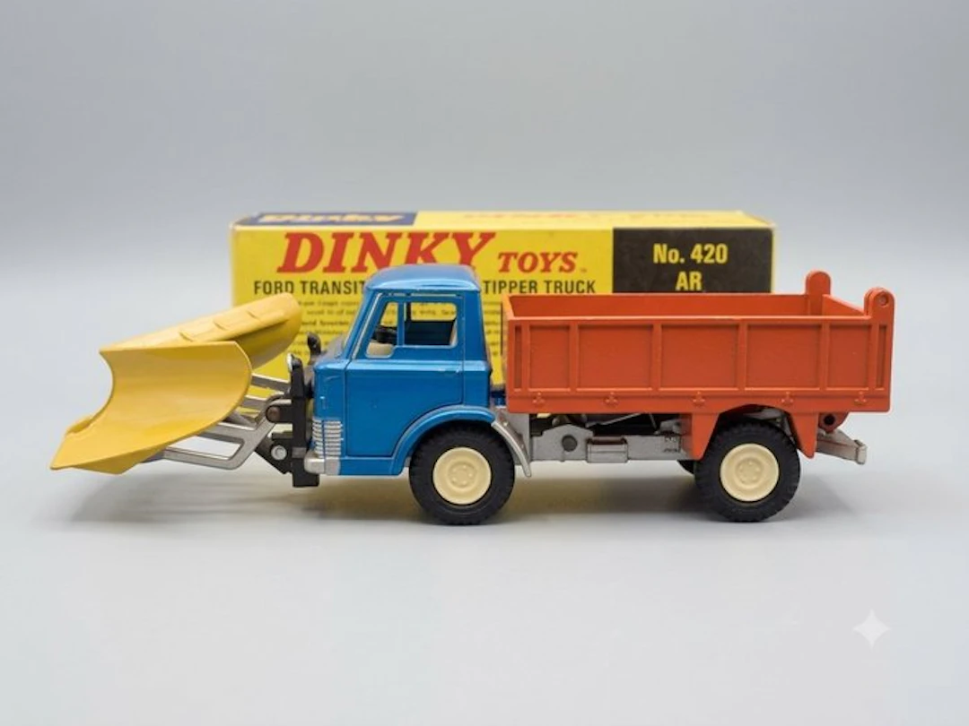 Dinky Toys 1:43 - Model car - Ford D.800 Snow Plough...