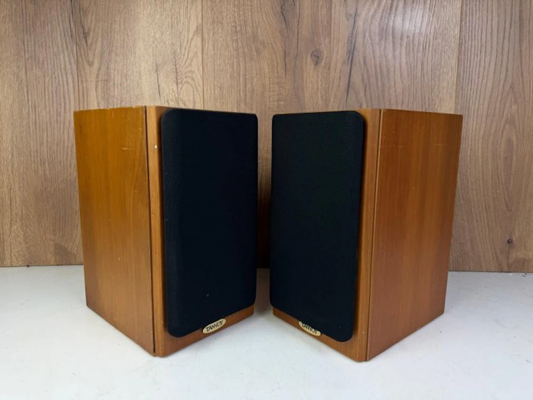 Tannoy - Revolution R1 - Matching Pair Speaker set