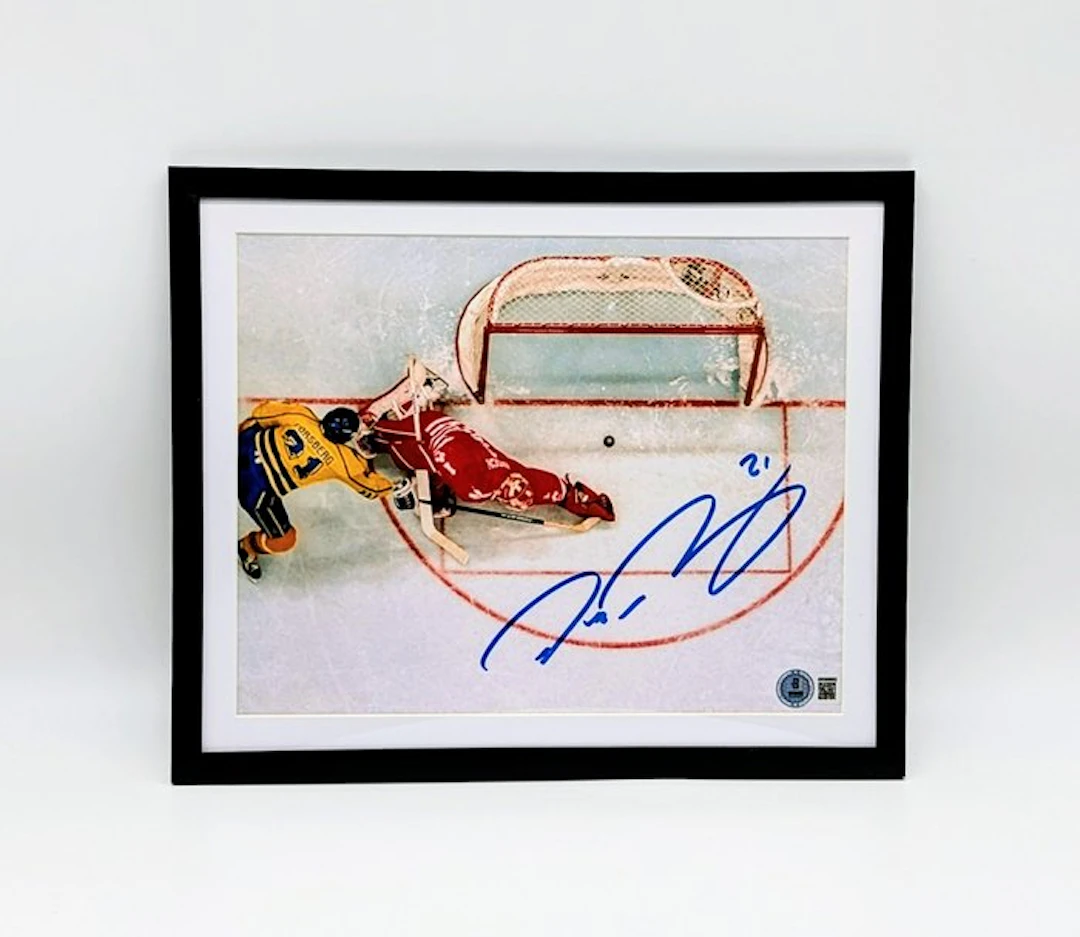 Colorado Avalanche - Peter Forsberg - Signed Photo...