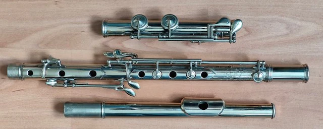 Nationale muziekinstrumenten fabriek Tilburg - - Flute - Netherlands - 1930