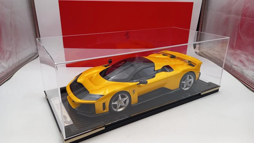 BBR 1:12 - Model car - Ferrari F80 Giallo Tristrato - (Cod.L4)