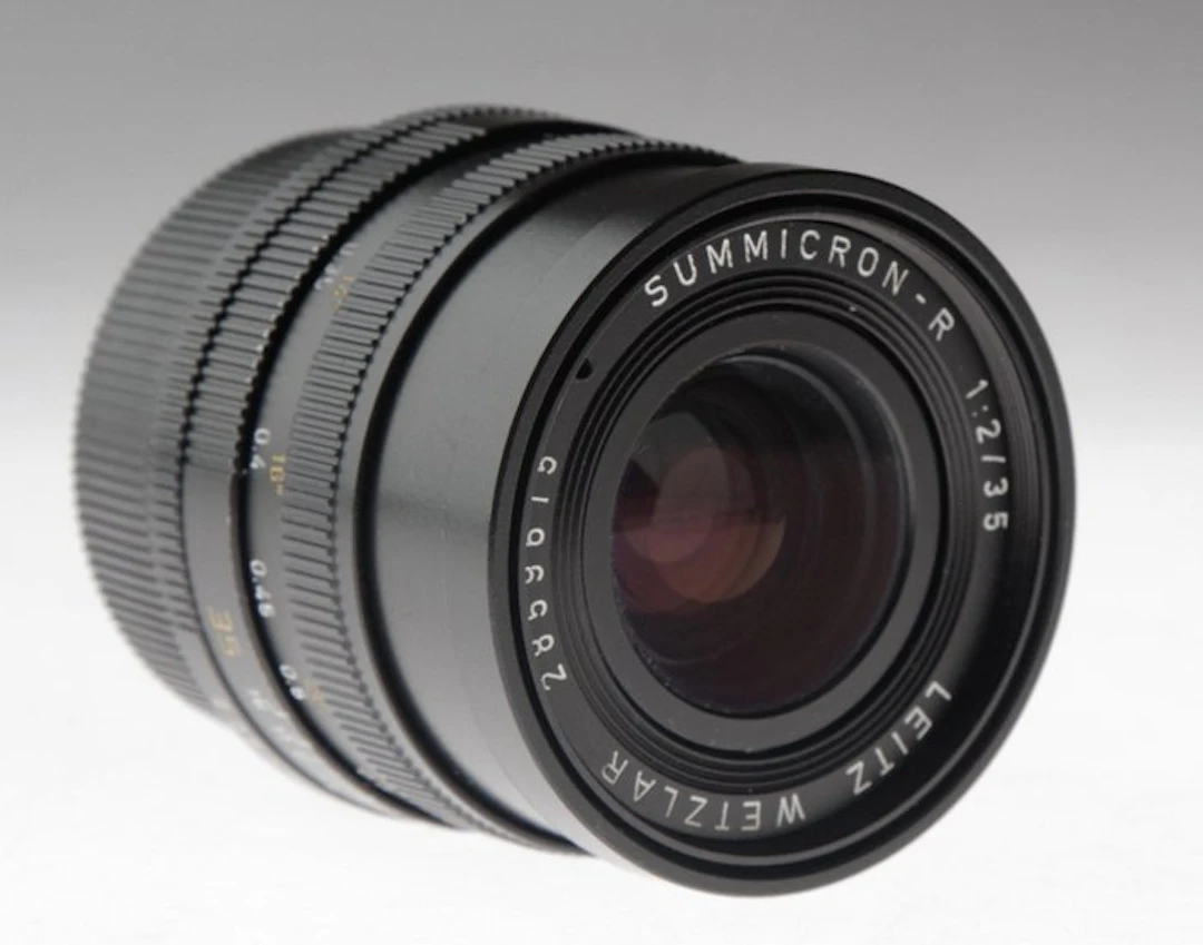 Leitz Summicron - R 1:2/35 Wide angle lens