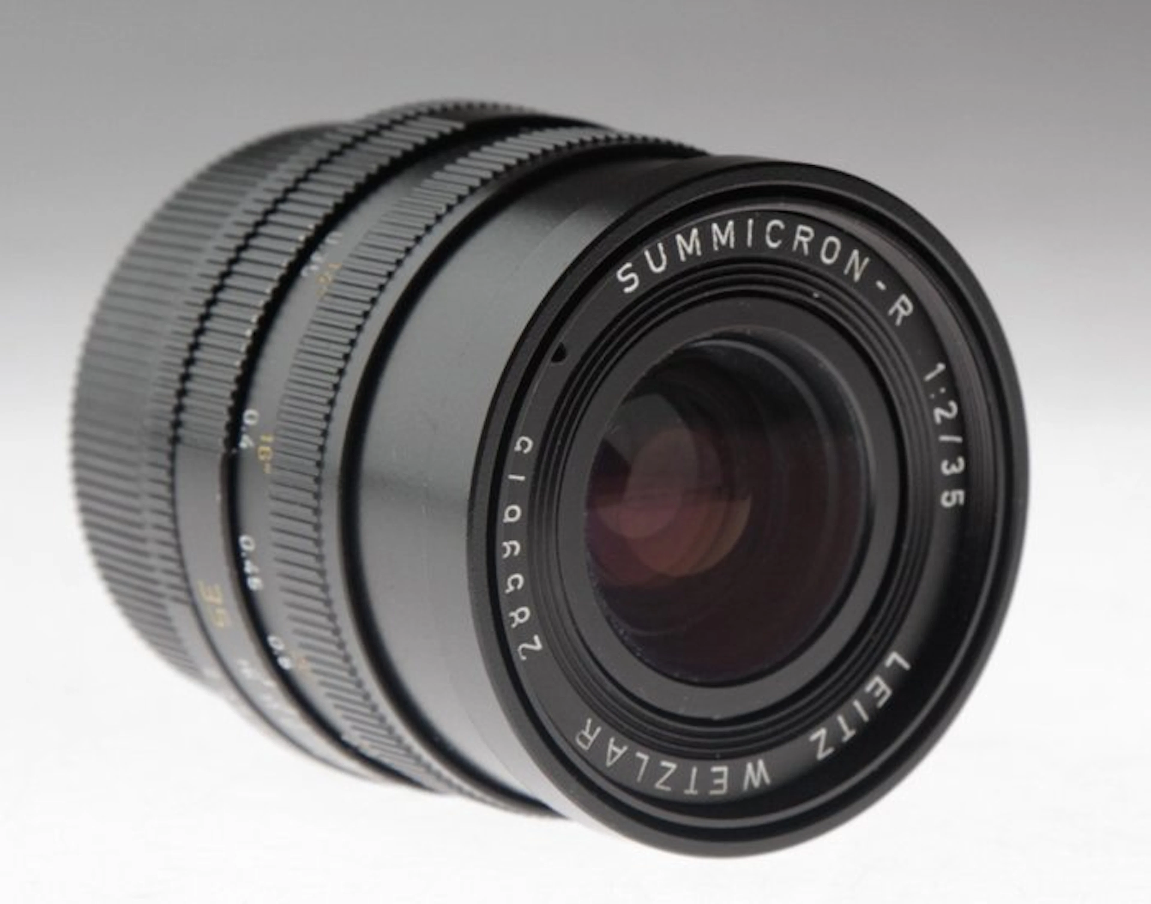 Leitz Summicron - R 1:2/35 Wide angle lens