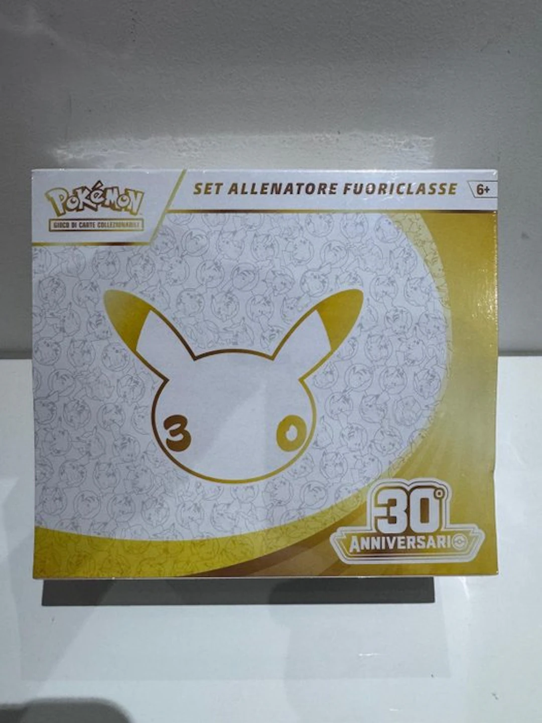 Pokémon - 1 Elite trainer box - ETB POKEMON 30 ANNIVERSARIO - Various sets