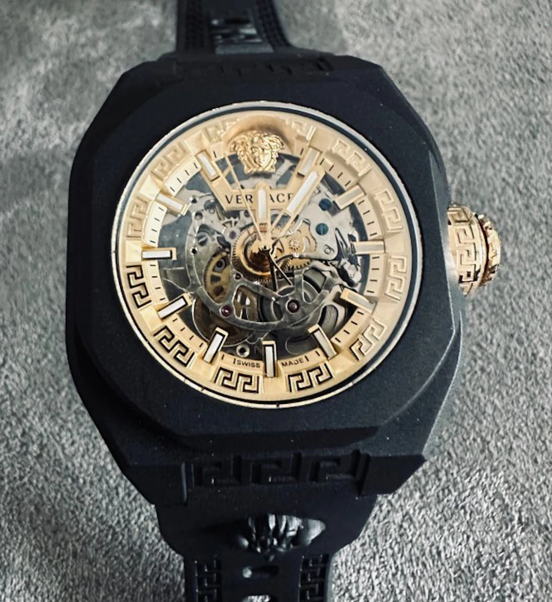 Versace - V-Legend Skeleton (VE7L00123) – Automatisch –...