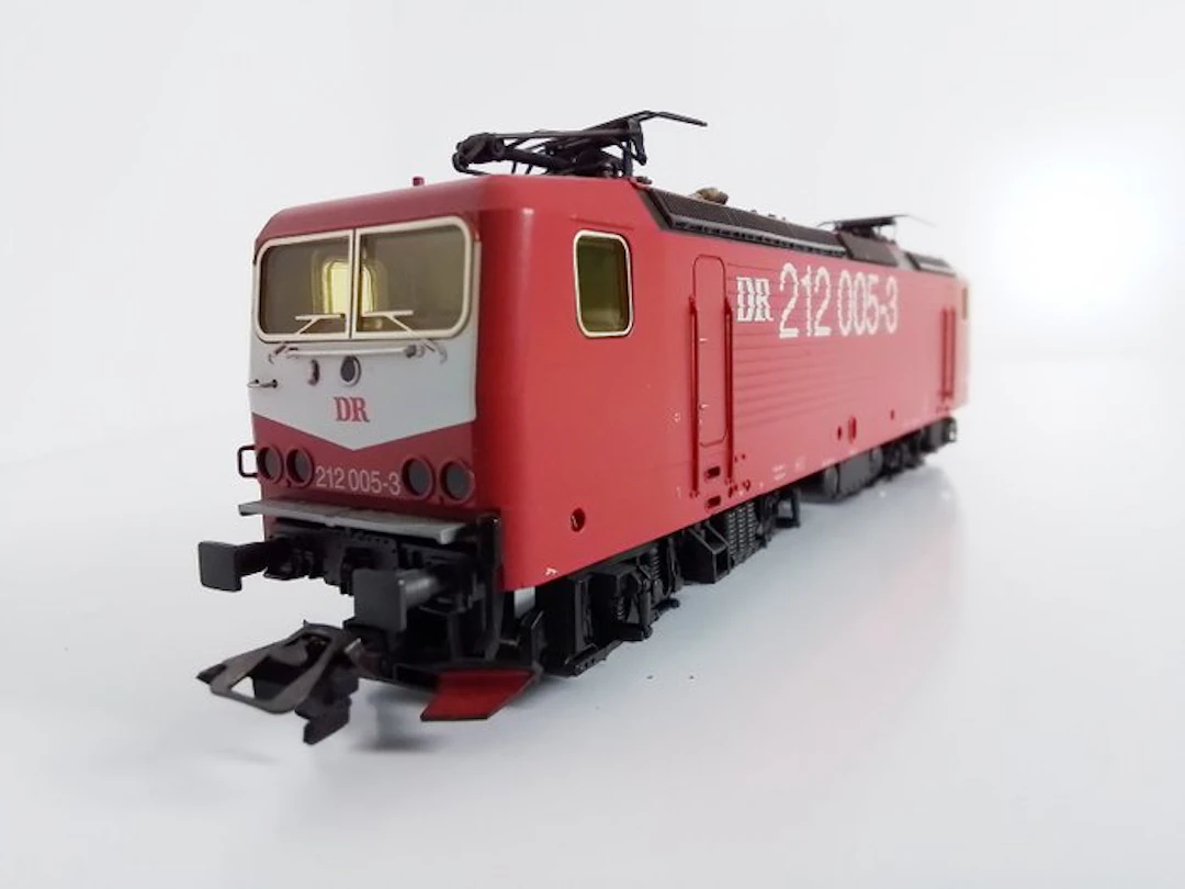 Märklin H0 - 3442 - Model train (1) - Electric locomotive BR 212 - DR (DDR)