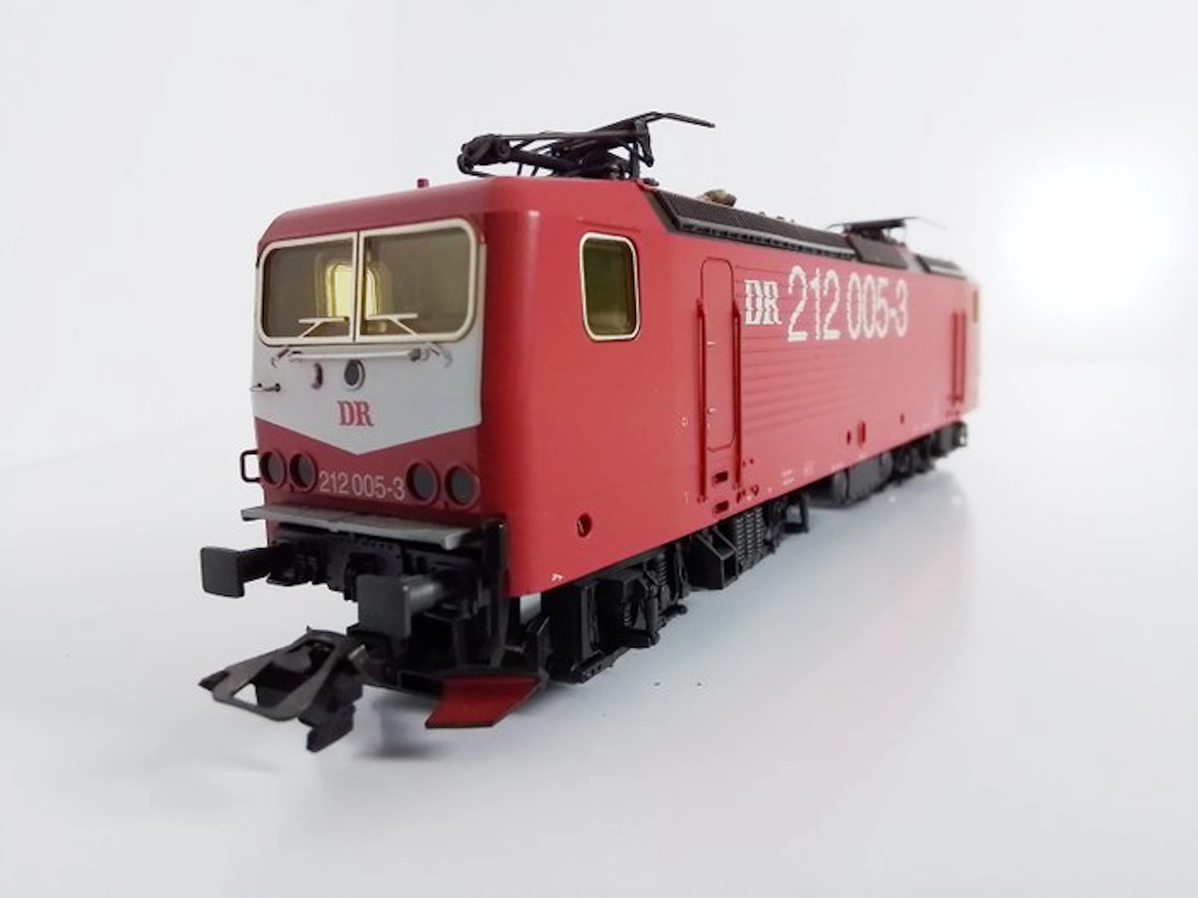 Märklin H0 - 3442 - Model train (1) - Electric locomotive BR 212 - DR (DDR)