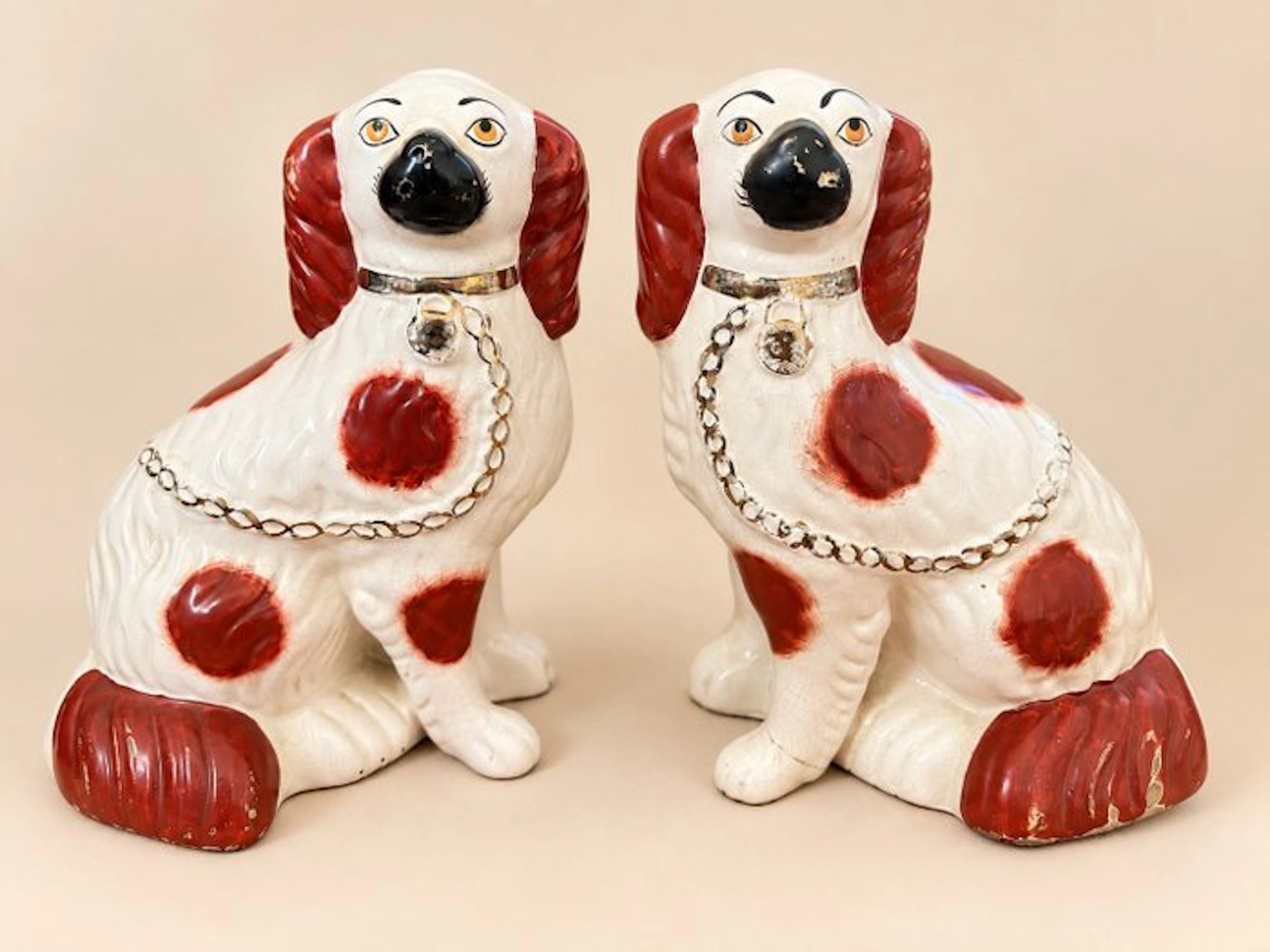Figurine - Staffordshire hondjes-hoerenhondjes (2) - Earthenware, Glaze