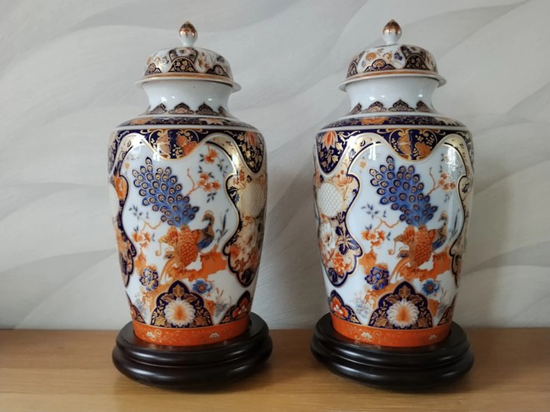 Paar AK Kaiser "Yokohama" Ming-dekselvazen (35cm) - Model 50/65 -