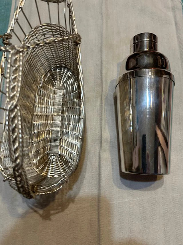 Cocktail shaker (2) - Composite - French wine basket