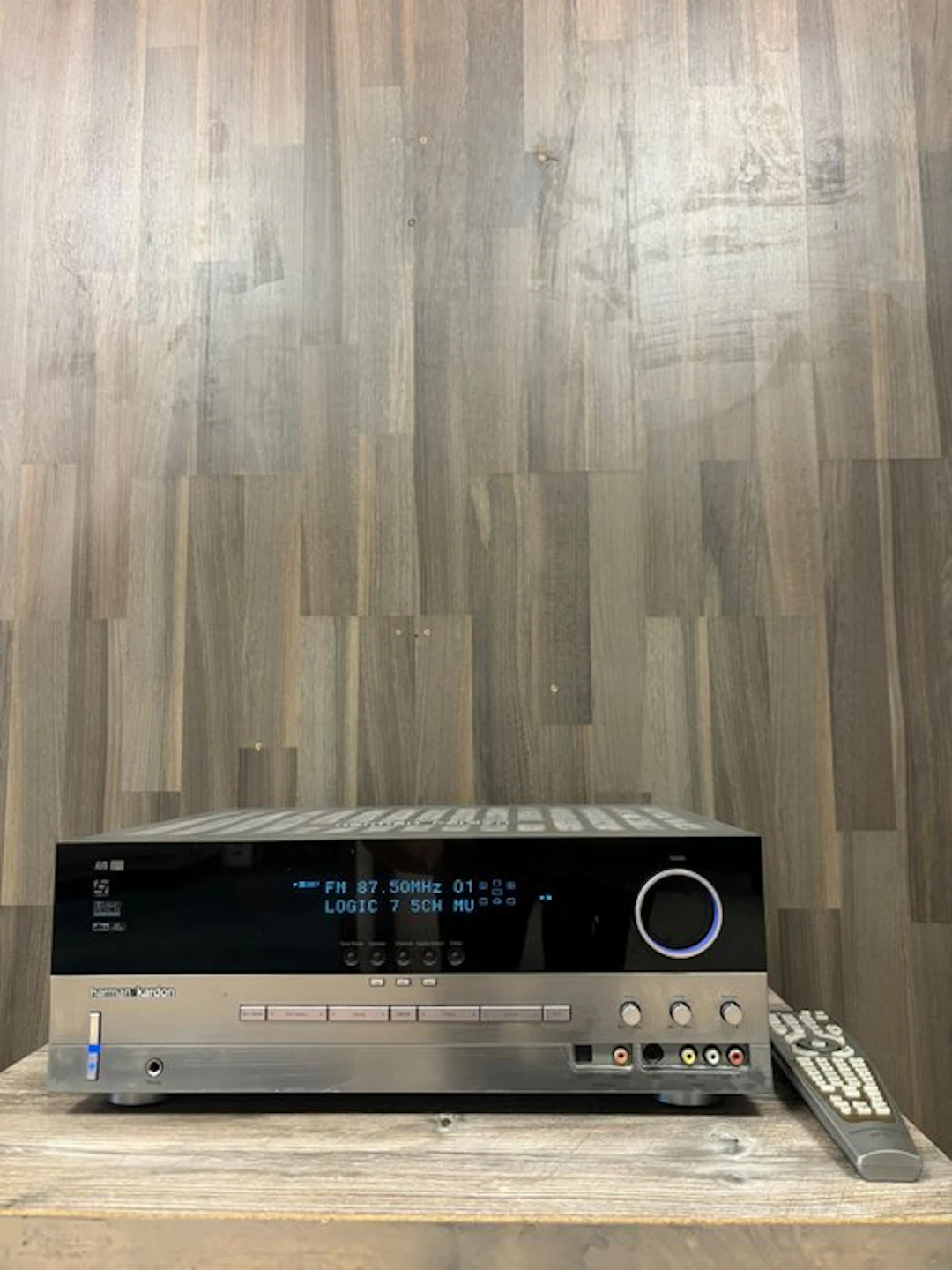 Harman Kardon - AVR 135/230 / 6.1-Channel Surround Sound...