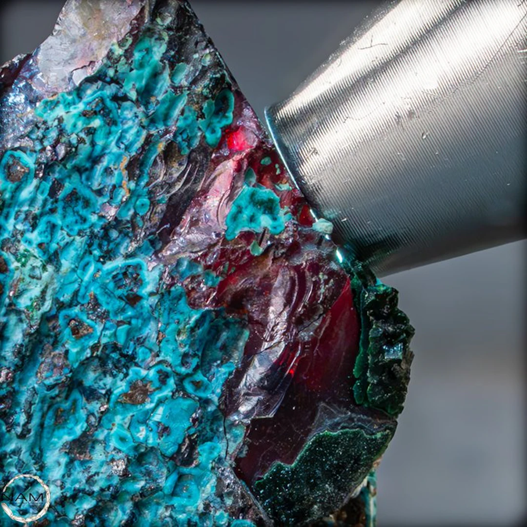 Very rare gemstone cuprite crystal on malachite matrix 208.70 ct- 41.74 g