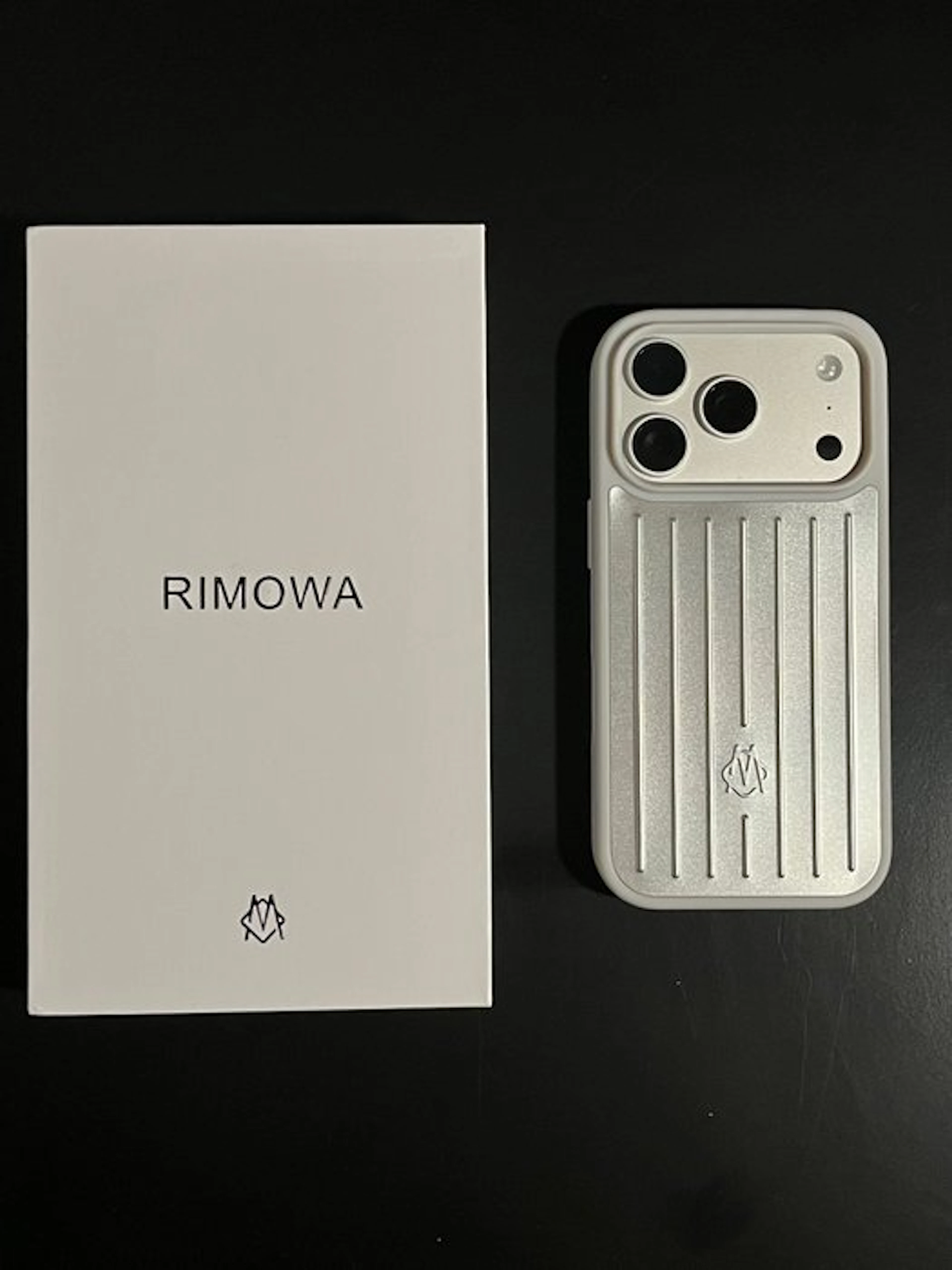 Rimowa - Phone cover