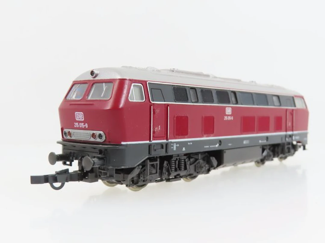 Roco H0 - uit set 41101 - Diesel locomotive (1) - BR 215, with whistle - DB
