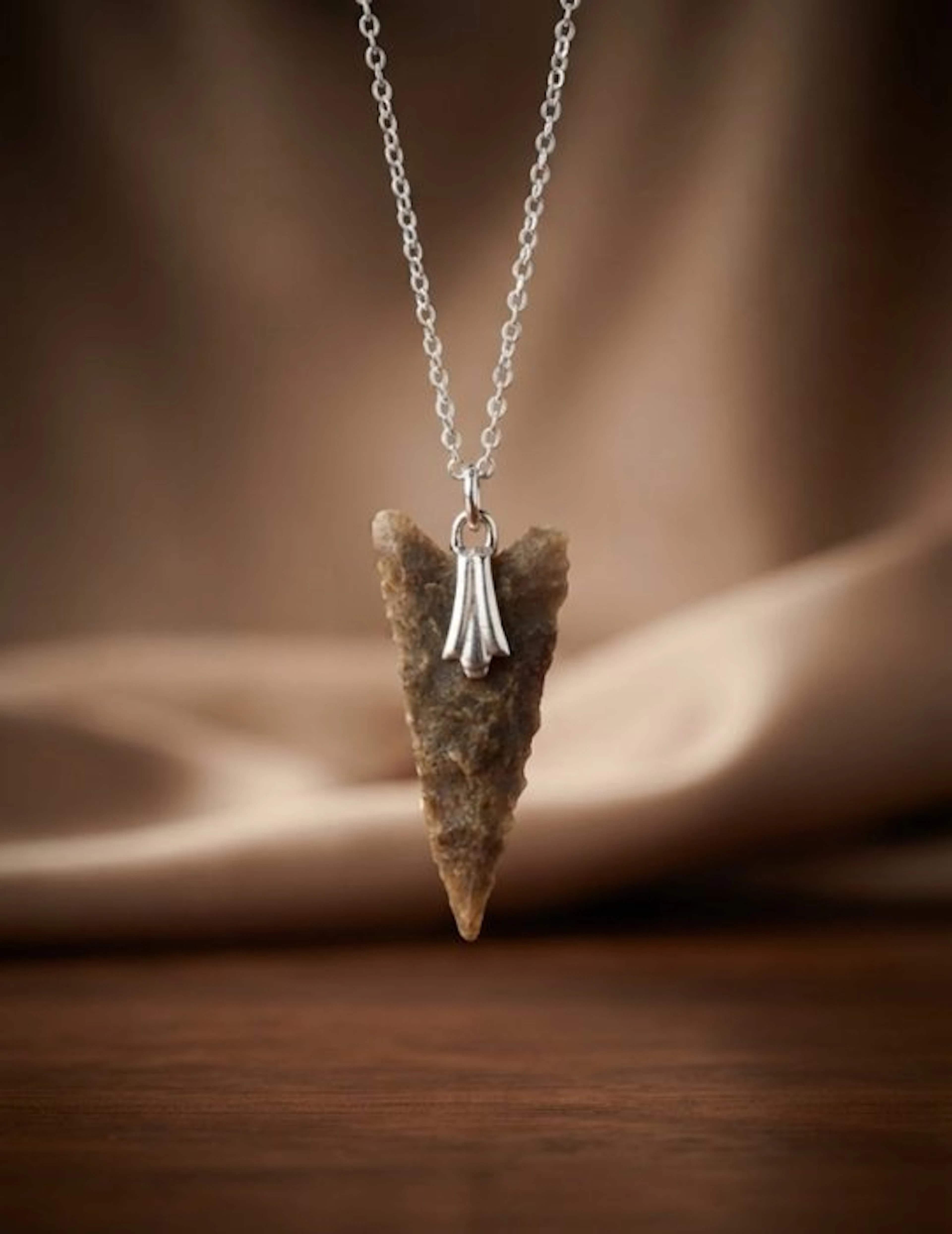 Musterian flint arrowhead