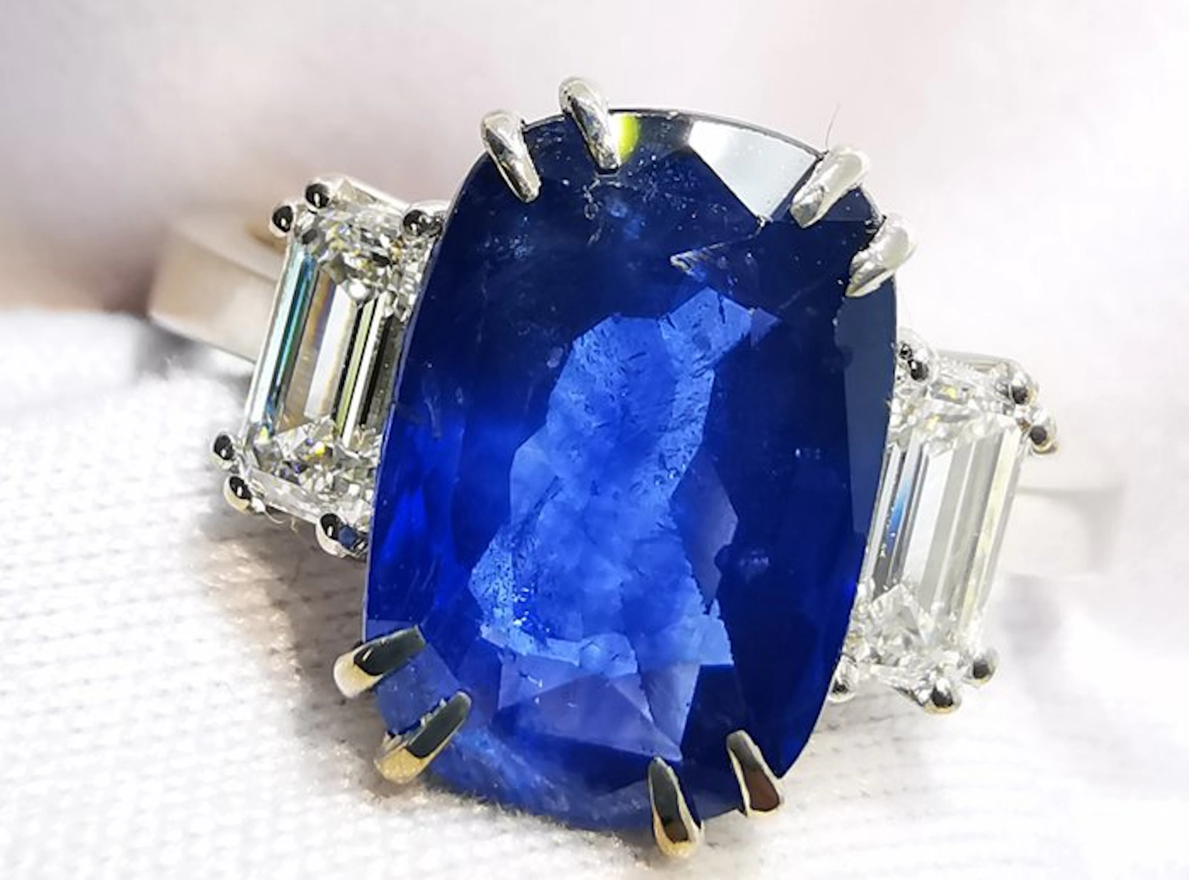 Ring - 18 kt
