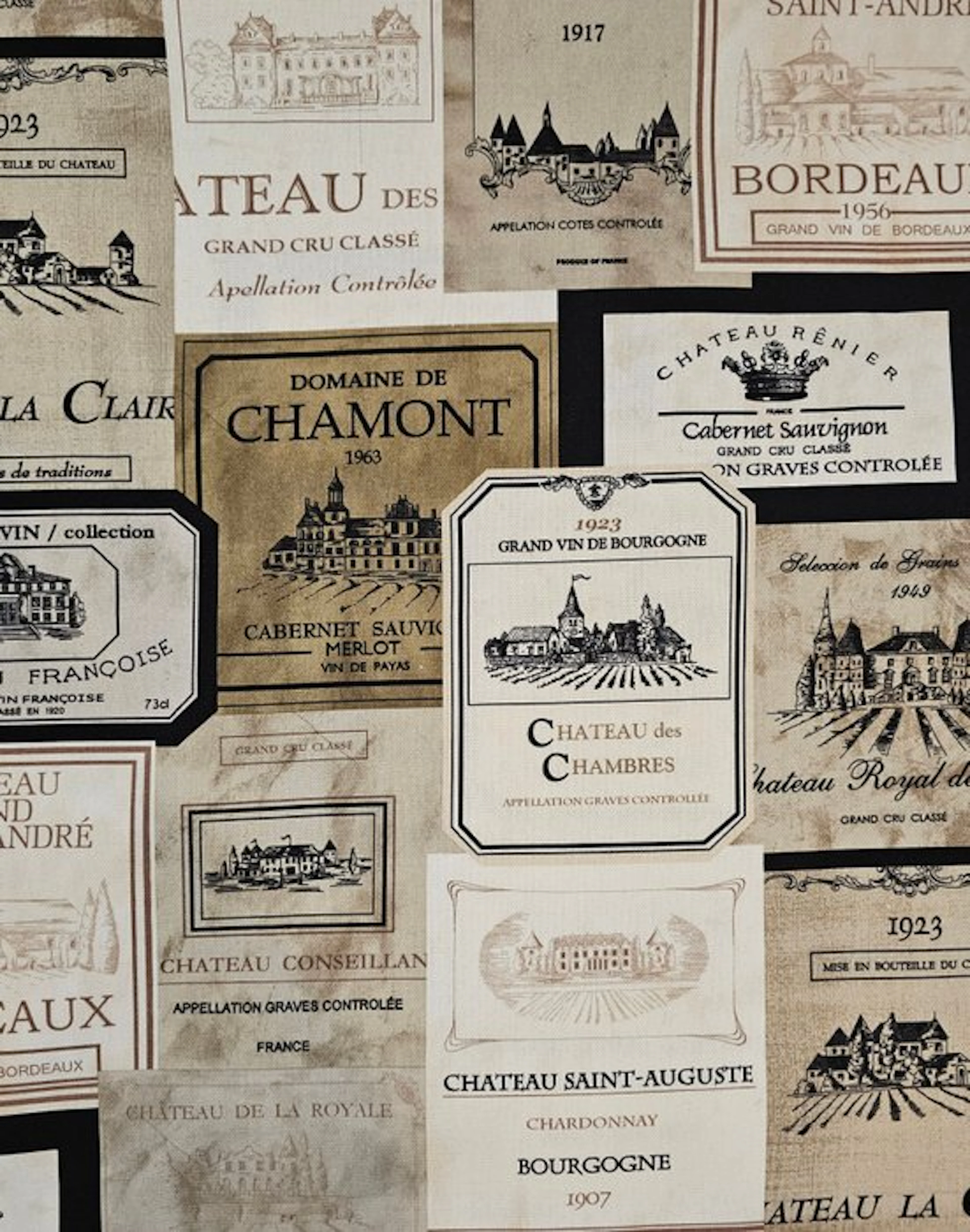 300x280cm! Fabric with labels of exclusive wines...