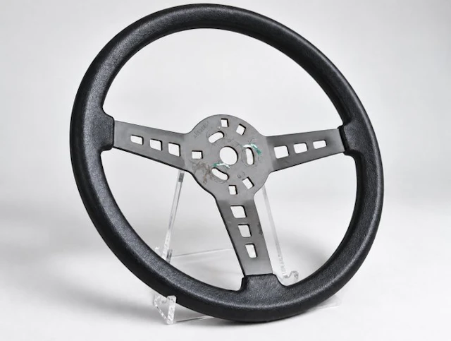 Steering wheel - Alfa Romeo - volante sportivo alfa romeo sprint - 1983