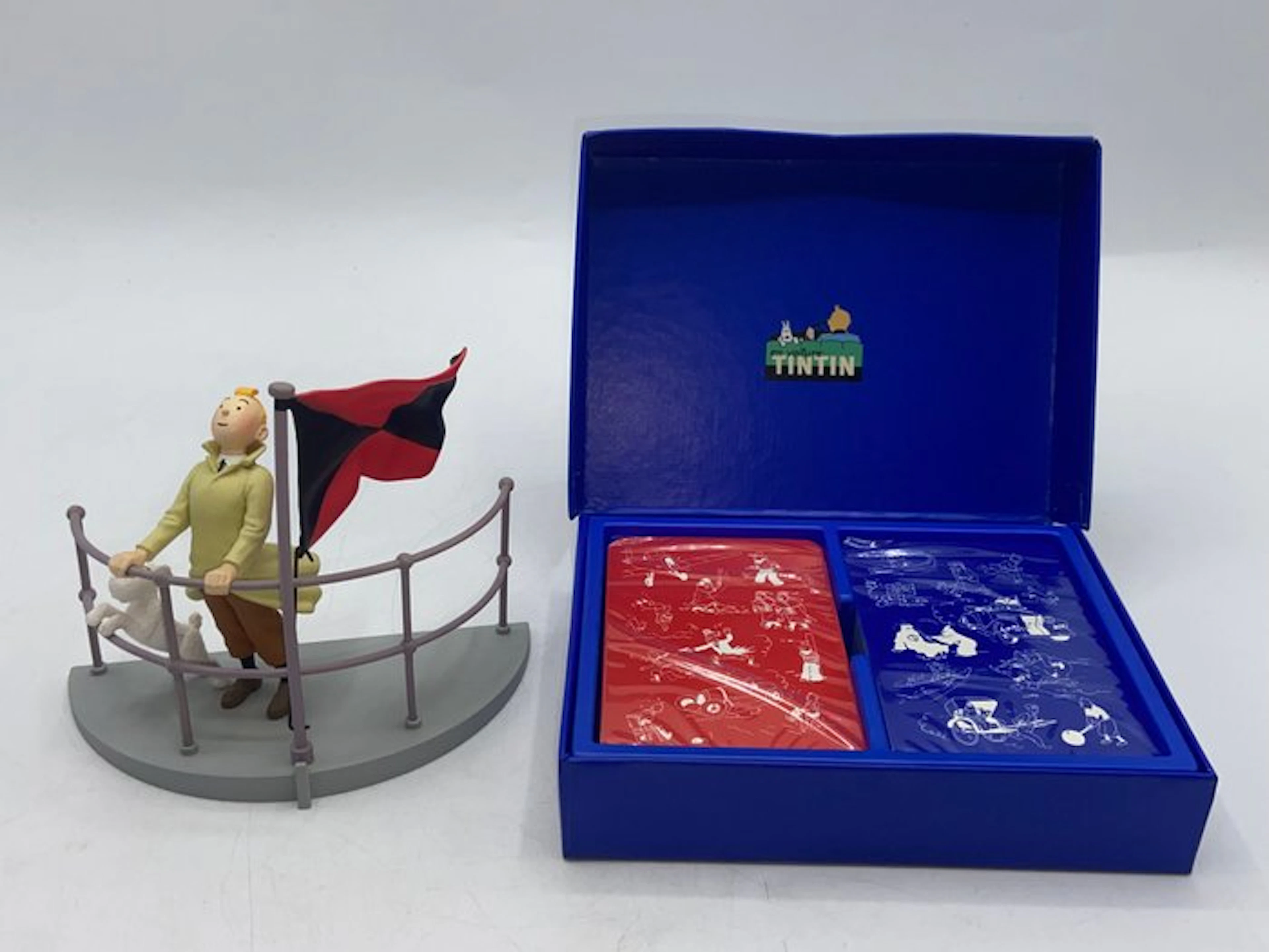 Moulinsart - Tintin - Diorama Tintin et Milou sur...