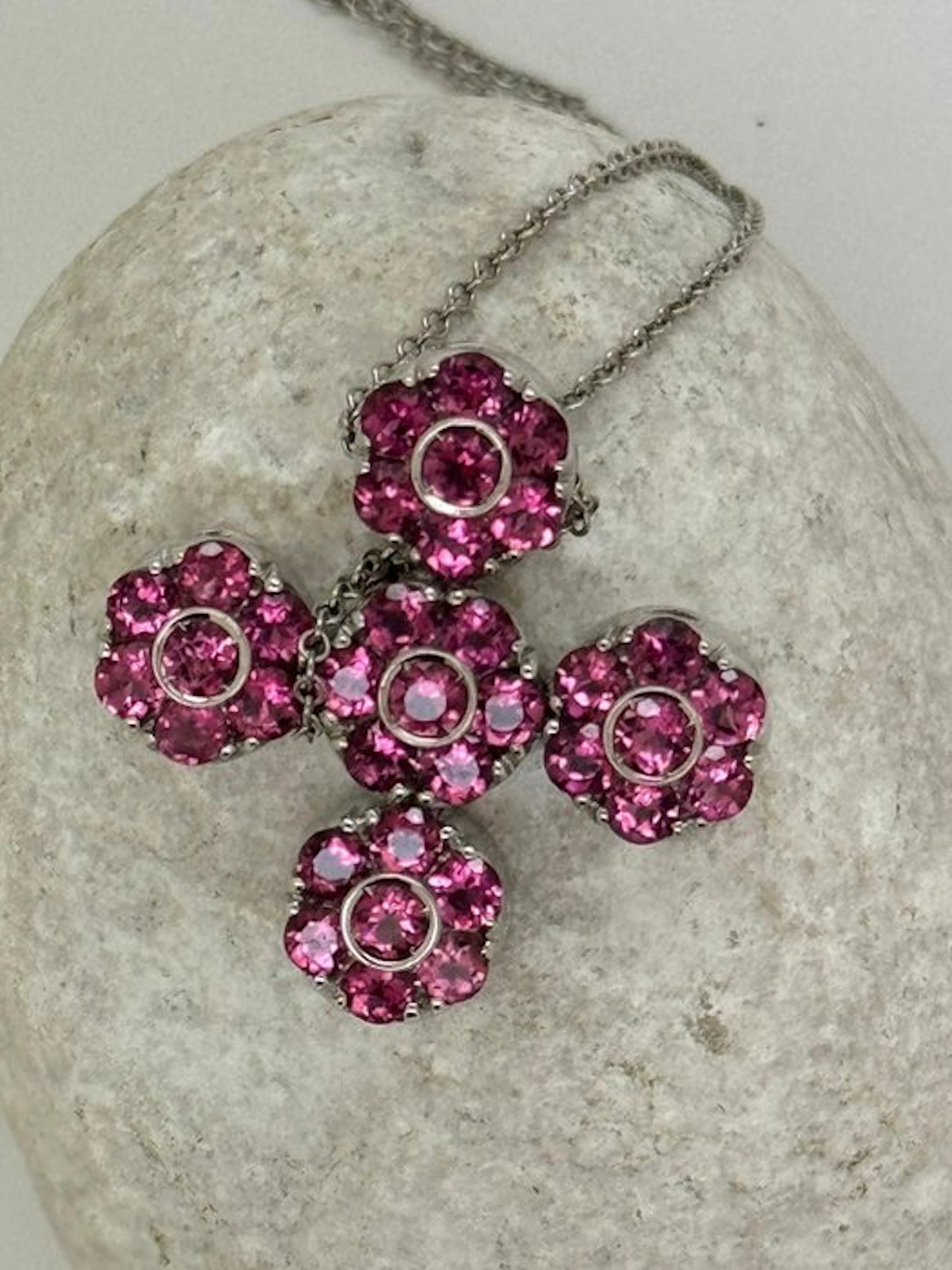 Pasquale Bruni - Necklace - 18 kt. White gold - pink sapphires