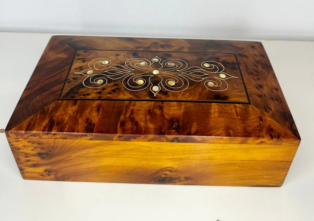Jewellery box - Thuya