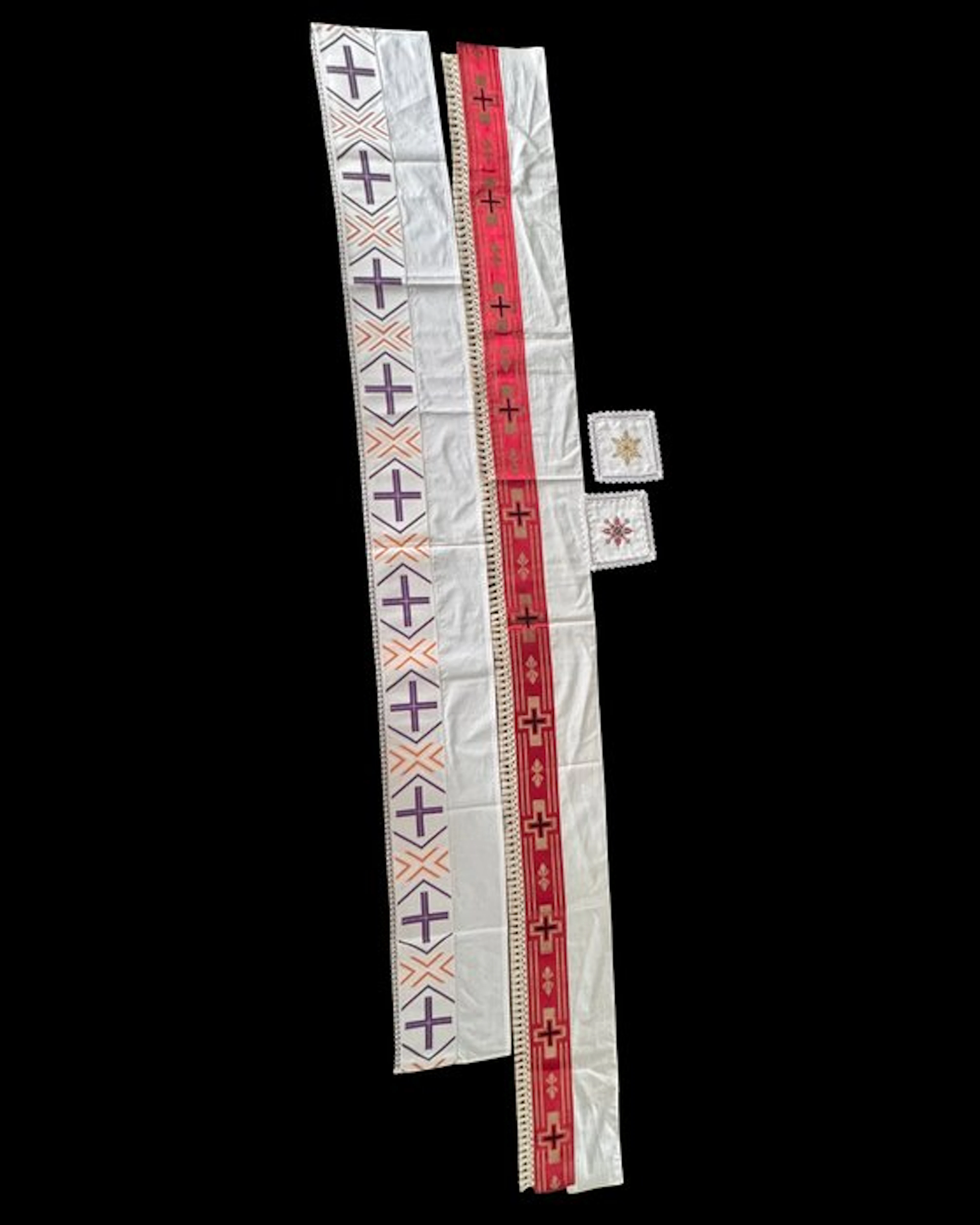 Two altar bands and two chalice covers - 200 cm (4) - Cotton - 1970-1980