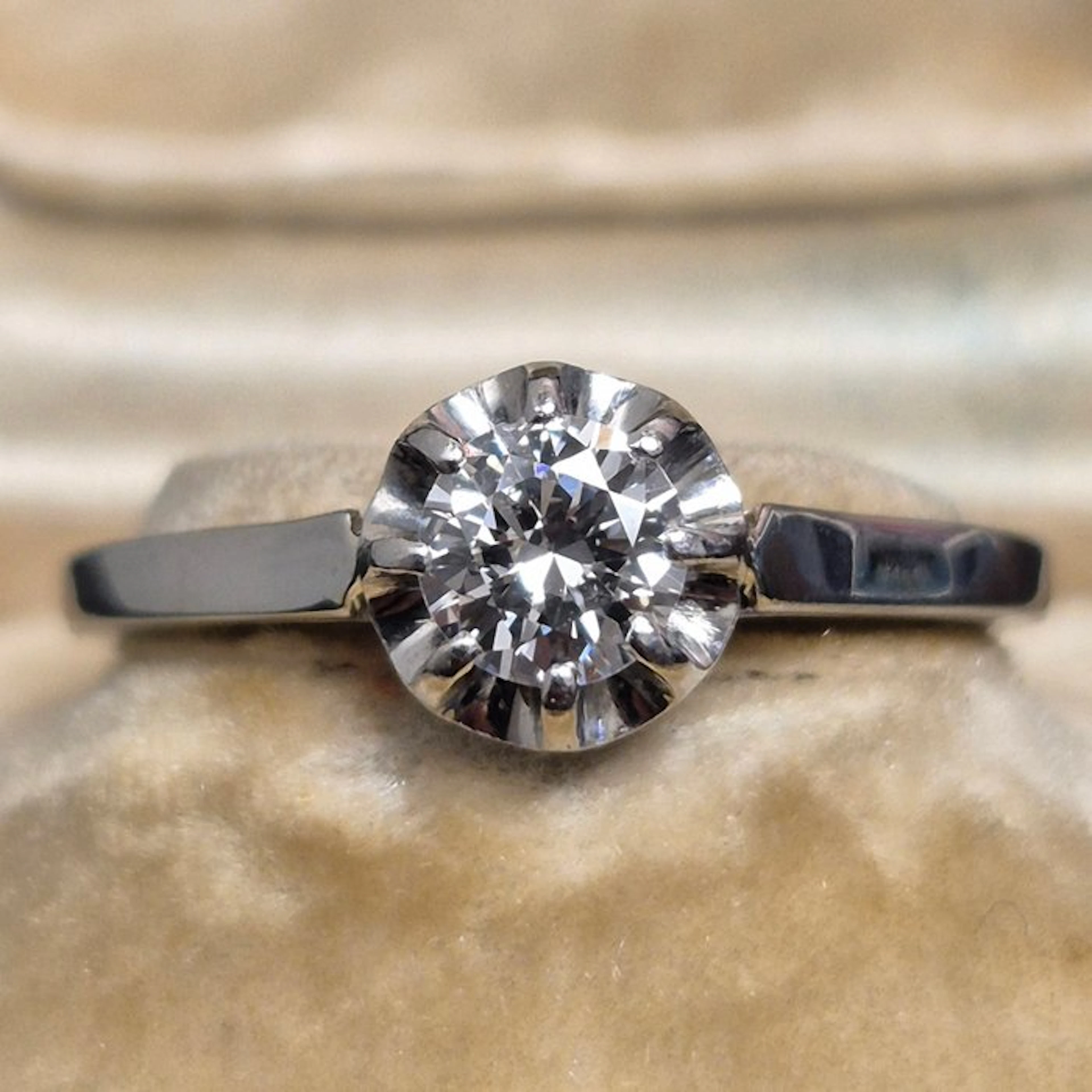 No reserve price - Ring - 18 kt