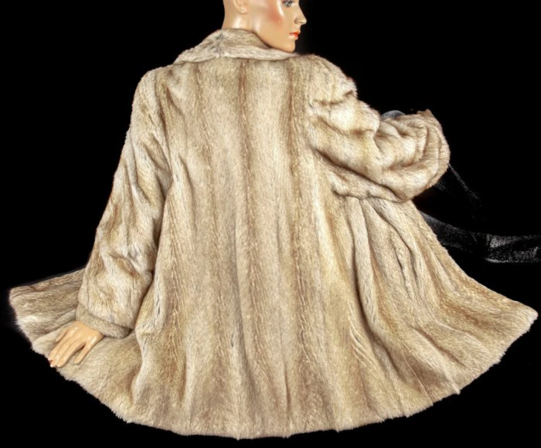 Artisan Furrier - Fur coat