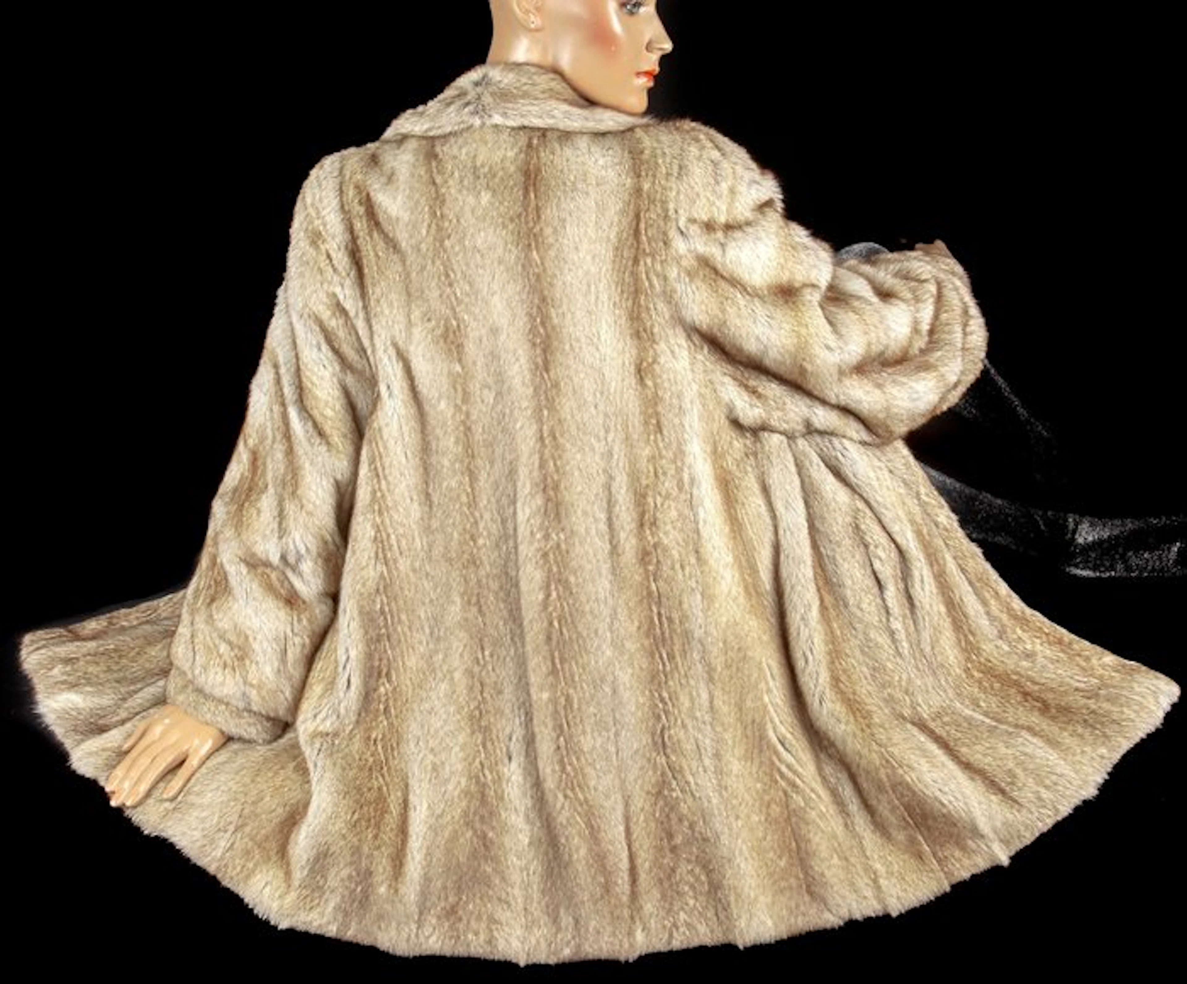 Artisan Furrier - Fur coat