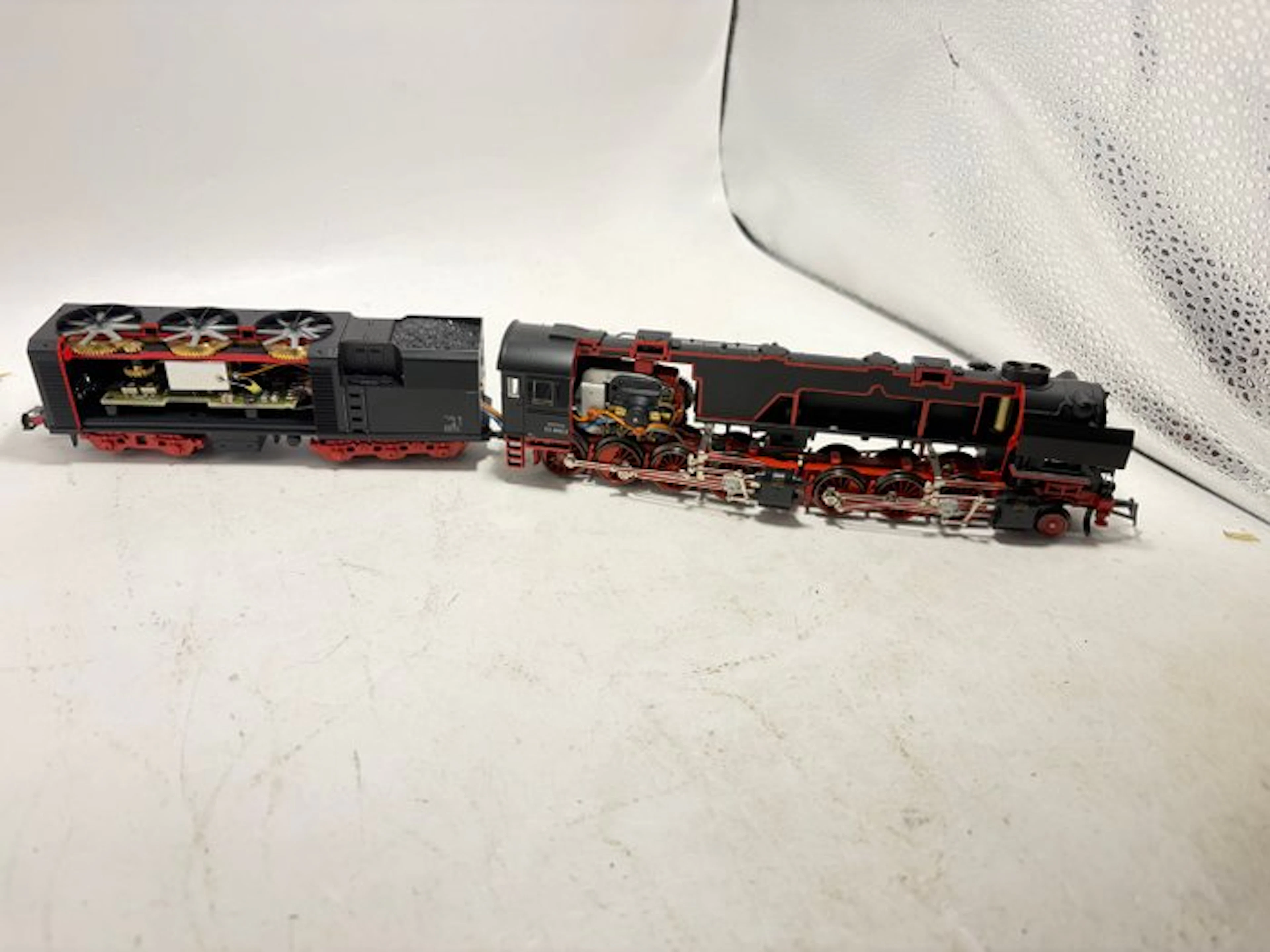 Märklin H0 - 37029 - Steam locomotive with tender (1)...