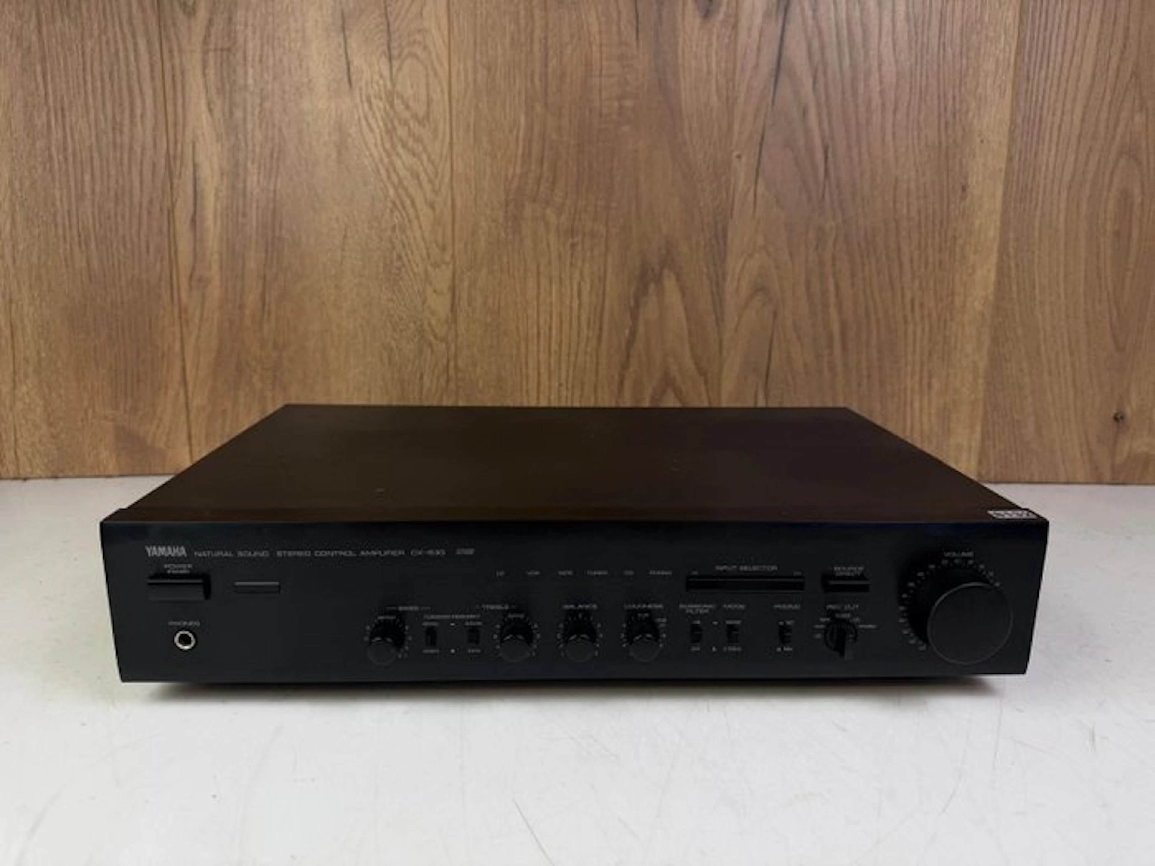 Yamaha - CX-630 Control Amplifier Solid state amplifier